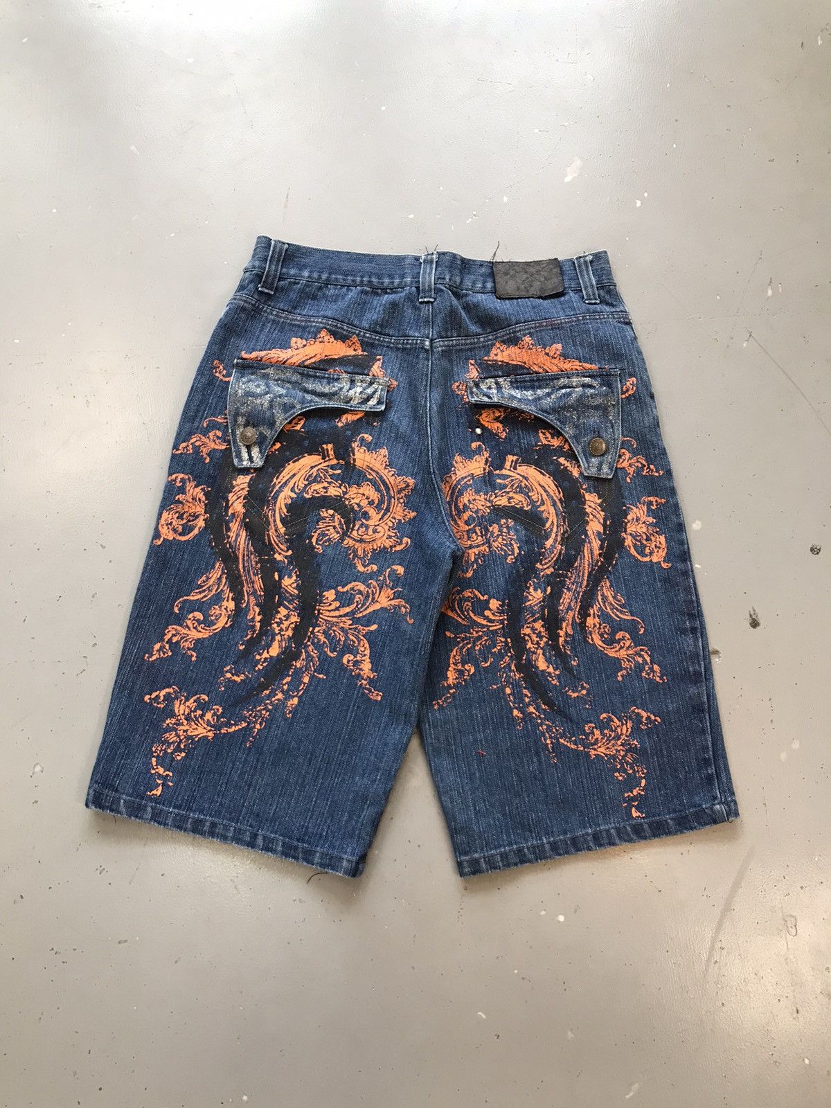 Vintage Vintage raw blue crazy patterns printed denim jort Size US 34 / EU 50 - 1 Thumbnail