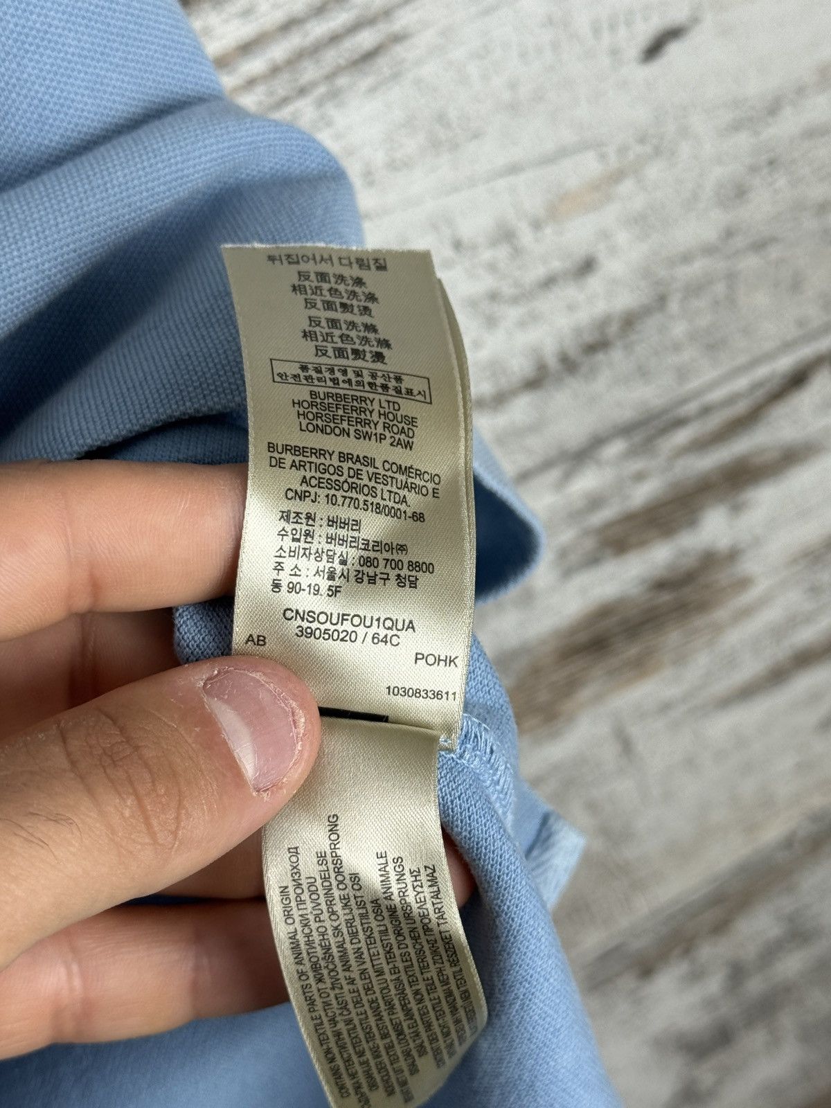 Burberry Vintage Burberry Brit polos metal logo luxury tee T-shirt Size US M / EU 48-50 / 2 - 11 Thumbnail