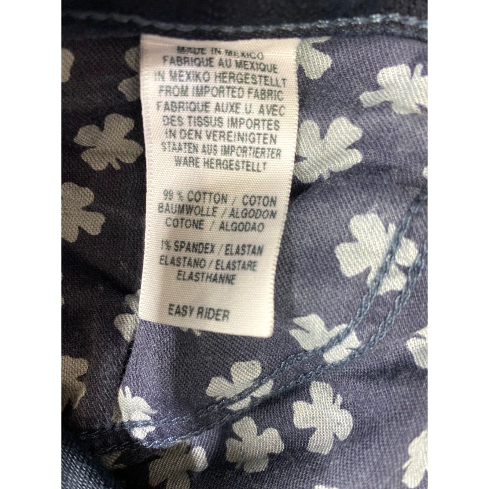 Lucky Brand Lucky Brand Jeans Women 8 Regular 28in Inseam 31in Blue Denim Flare 5-Pocket Stretch Stretchable Belt Loops Button Zipper Vintage No #2364 USA Theme Size 30" / US 8 / IT 44 - 6 Thumbnail