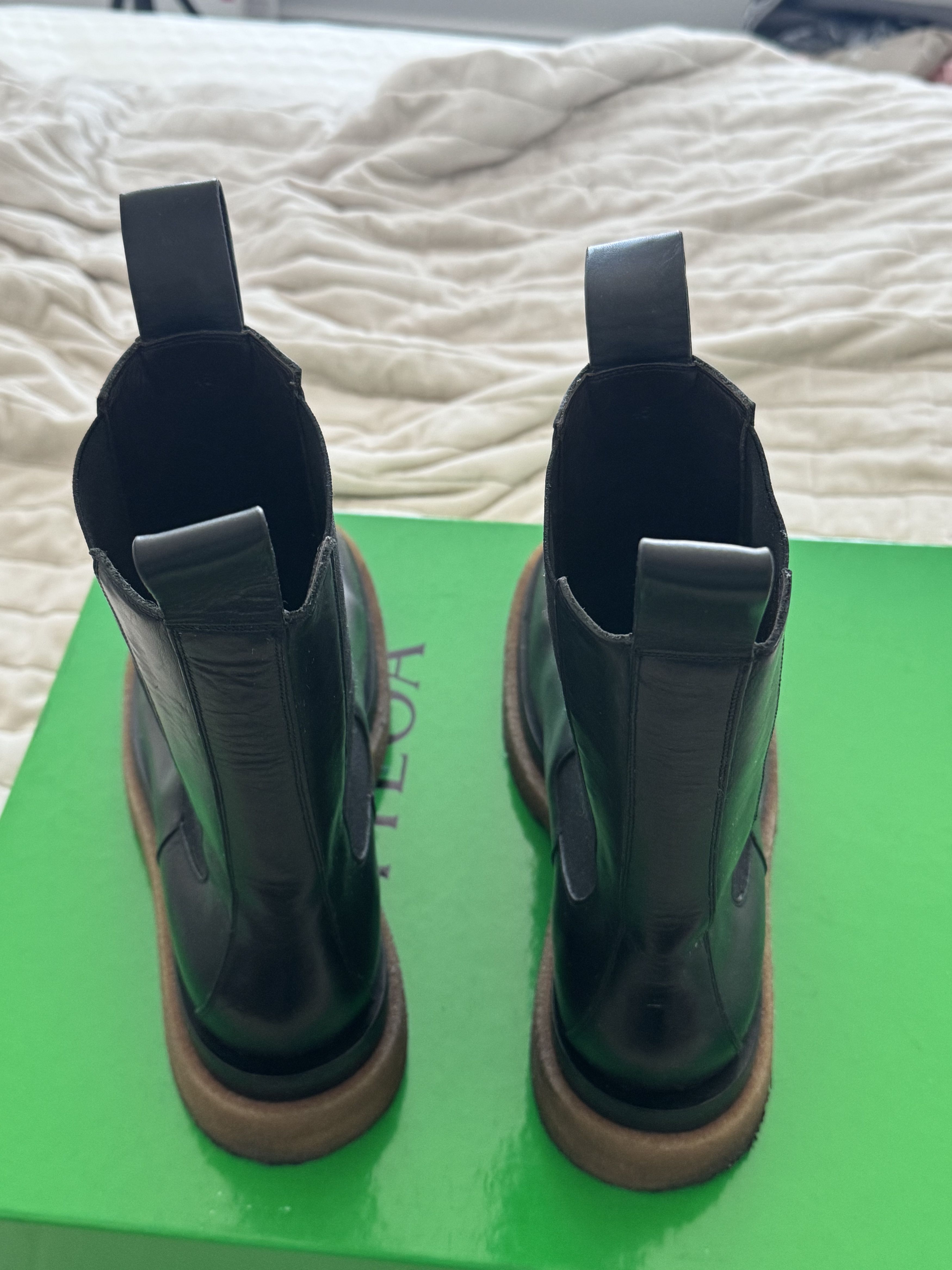 Bottega Veneta Bottega Veneta lug boots Size US 12 / EU 45 - 5 Thumbnail