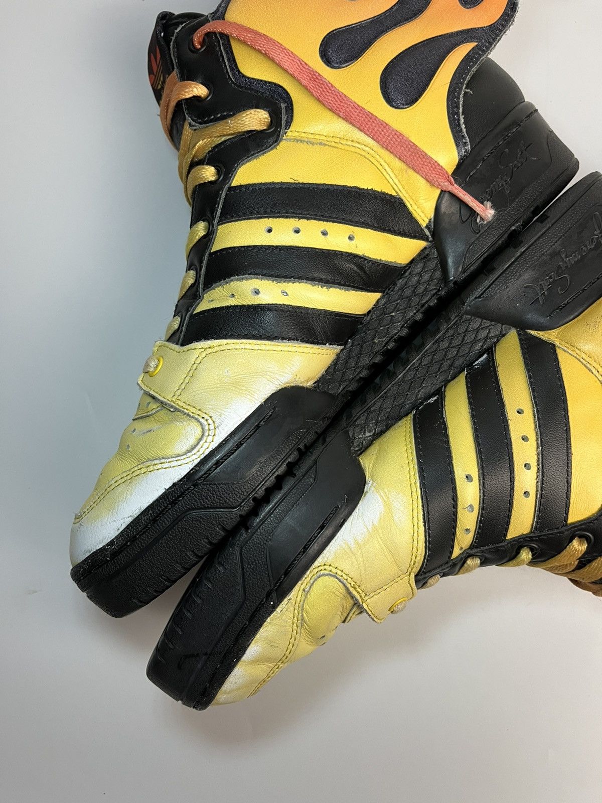 Adidas × Jeremy Scott RARE Adidas x Jeremy Scott JS Flames Size US 9 / EU 42 - 14 Thumbnail