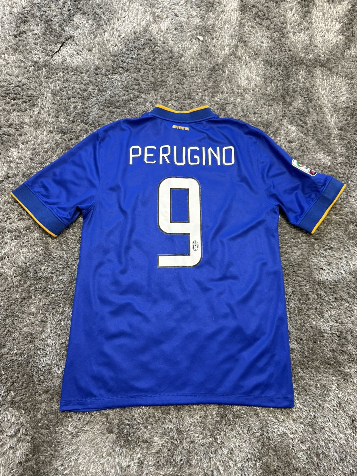Nike NIKE JUVENTUS ITALY 2014/2015 AWAY JERSEY Size US L / EU 52-54 / 3 - 5 Thumbnail