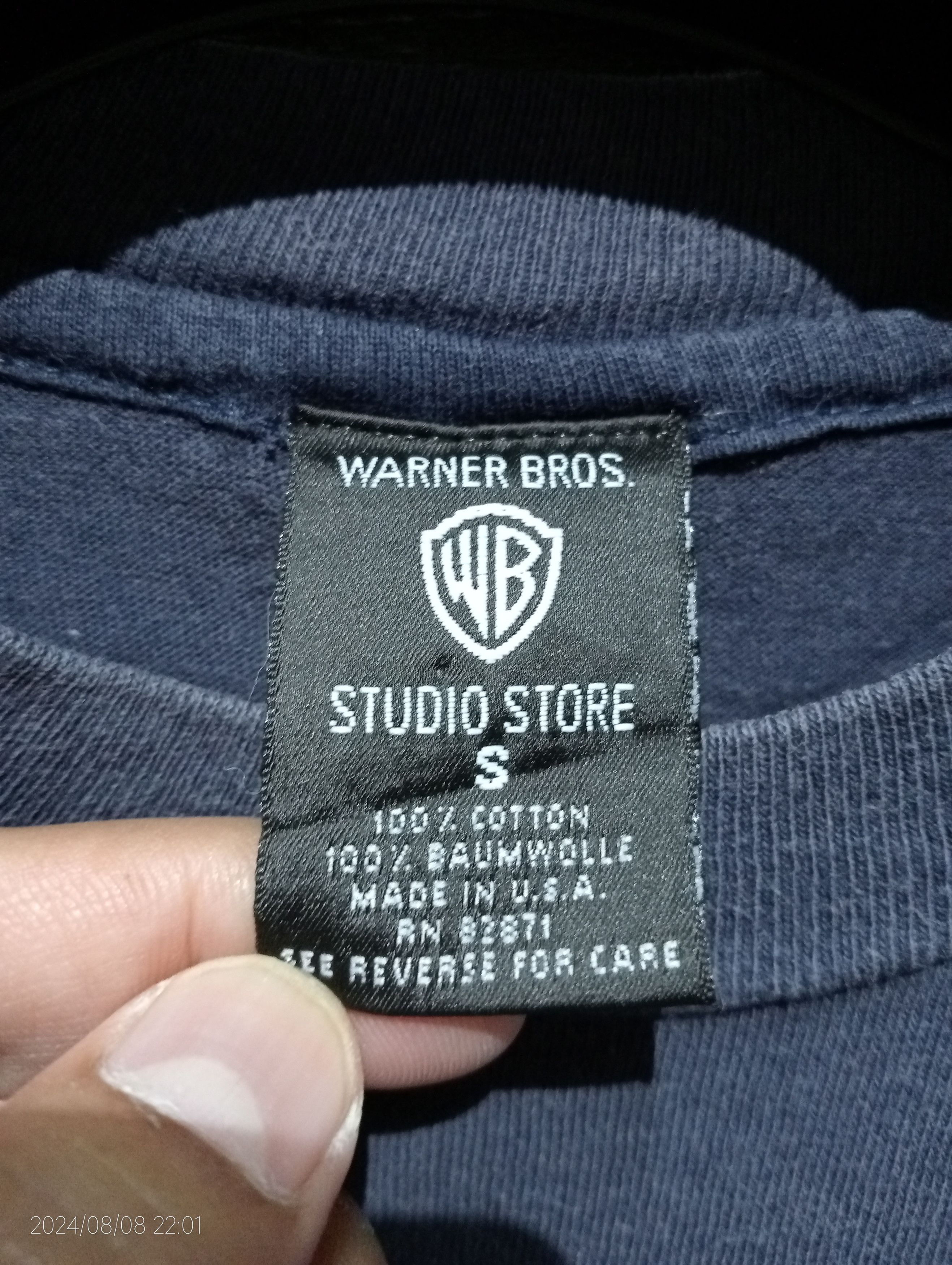 Warner Bros Vintage '90s Warner Bros Studio Store Bugs Bunny Tee USA Size US S / EU 44-46 / 1 - 3 Thumbnail