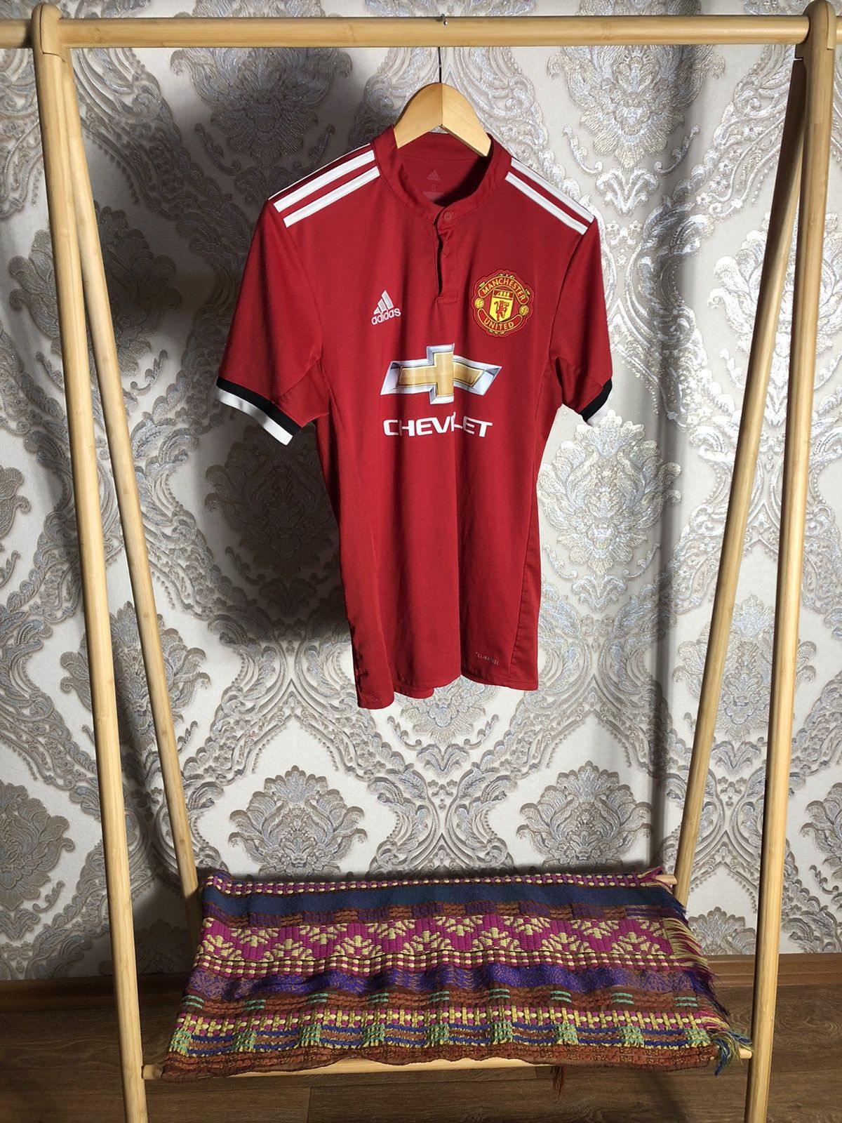 Vintage VERY RARE ADIDAS FC MANCHESTER UNITED ENGLAND SOCCER JERSEY Size US S / EU 44-46 / 1 - 4 Thumbnail