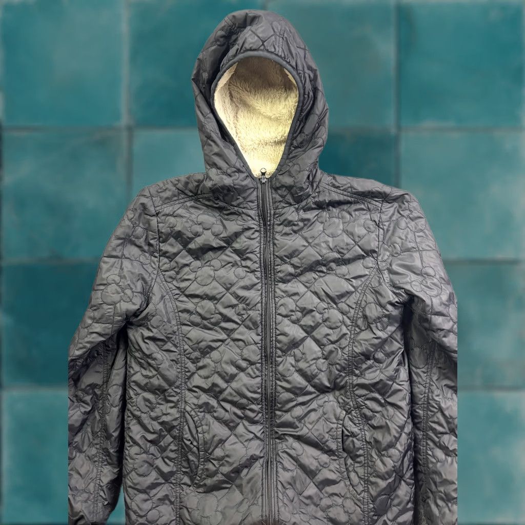 Disney Disney Parks Jacket Womens M Black Quilted Hooded Sherpa Lined Mickey Mouse Size M / US 6-8 / IT 42-44 - 1 Thumbnail
