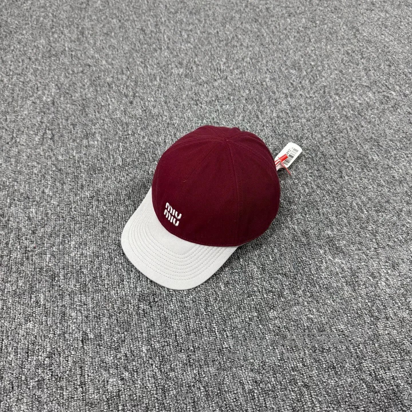 Miu Miu miu miu Baseball cap and baseball cap with a visor| Size ONE SIZE - 1 Thumbnail