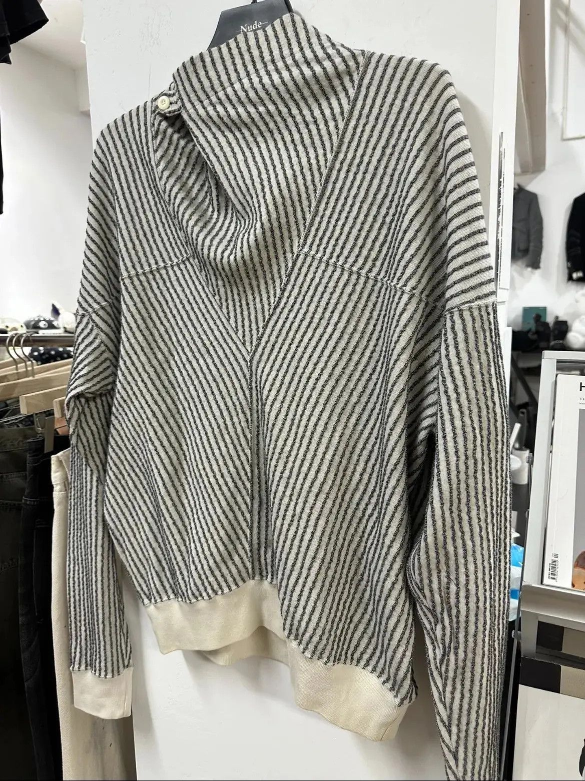 Issey Miyake Issey Miyake Men Special Neck Knitwear Size US S / EU 44-46 / 1 - 2 Thumbnail