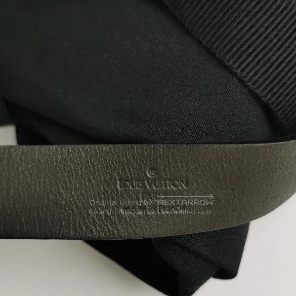 Louis Vuitton Louis Vuitton Classic Black V-Neck Dress. Size US 38 / EU 54 - 1 Thumbnail