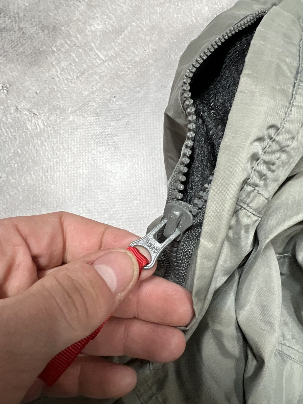 Ecko Unltd. Vintage Ecko Undl Made in Korea Distressed Nylon Pants Size US 34 / EU 50 - 13 Thumbnail