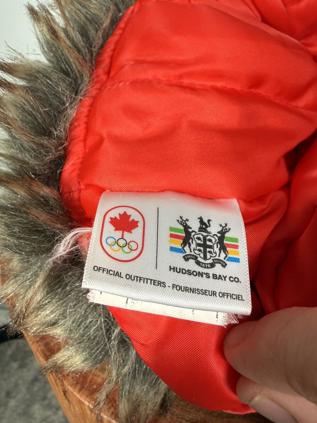 Hudsons Bay Hudsons Bay Olympic Canada Team Chapka Trapper Hat Size ONE SIZE - 3 Thumbnail