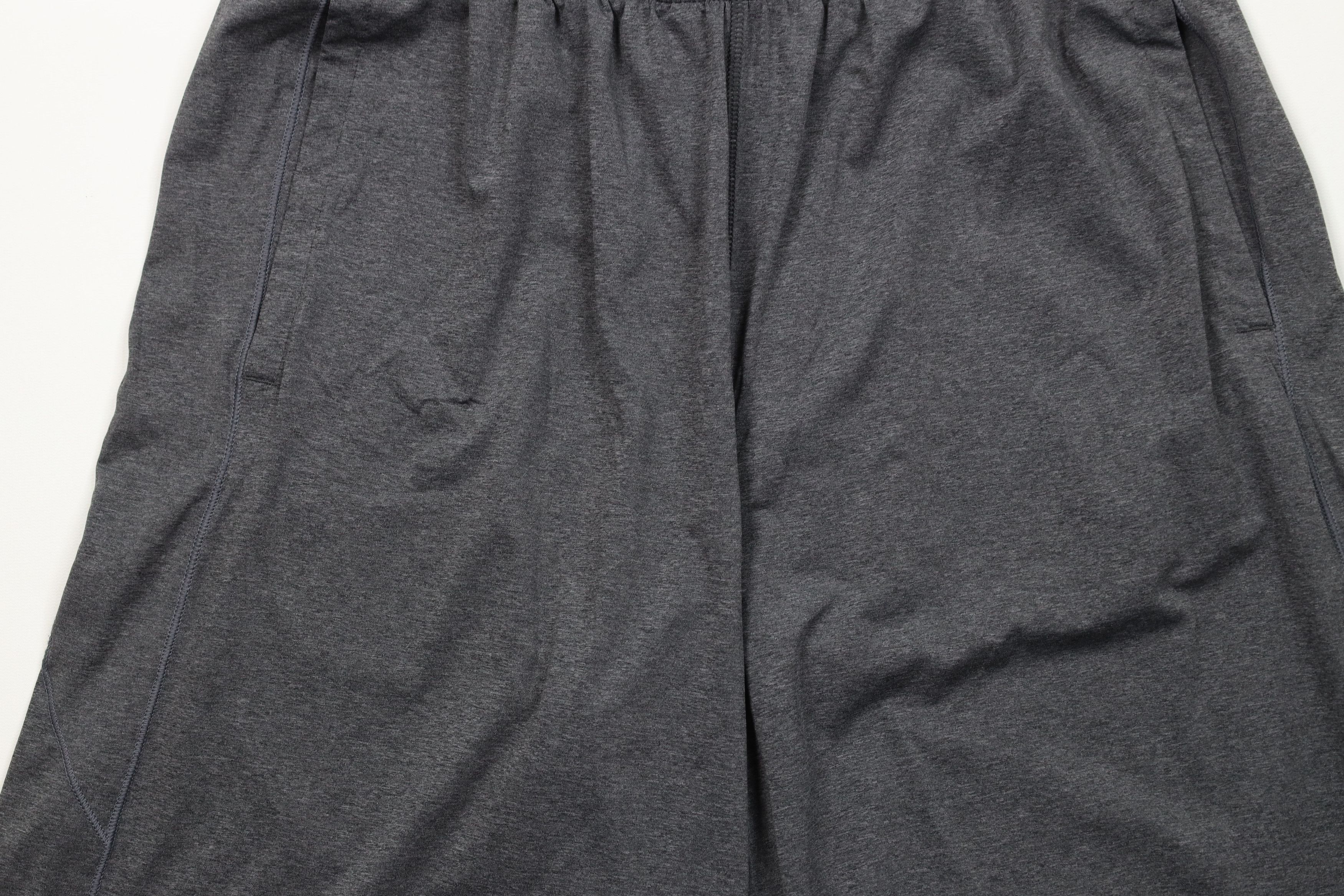 Under Armour Under Armour Loose Gym Basketball Shorts Heather Gray Size 34" / US 12 / IT 48 - 3 Thumbnail