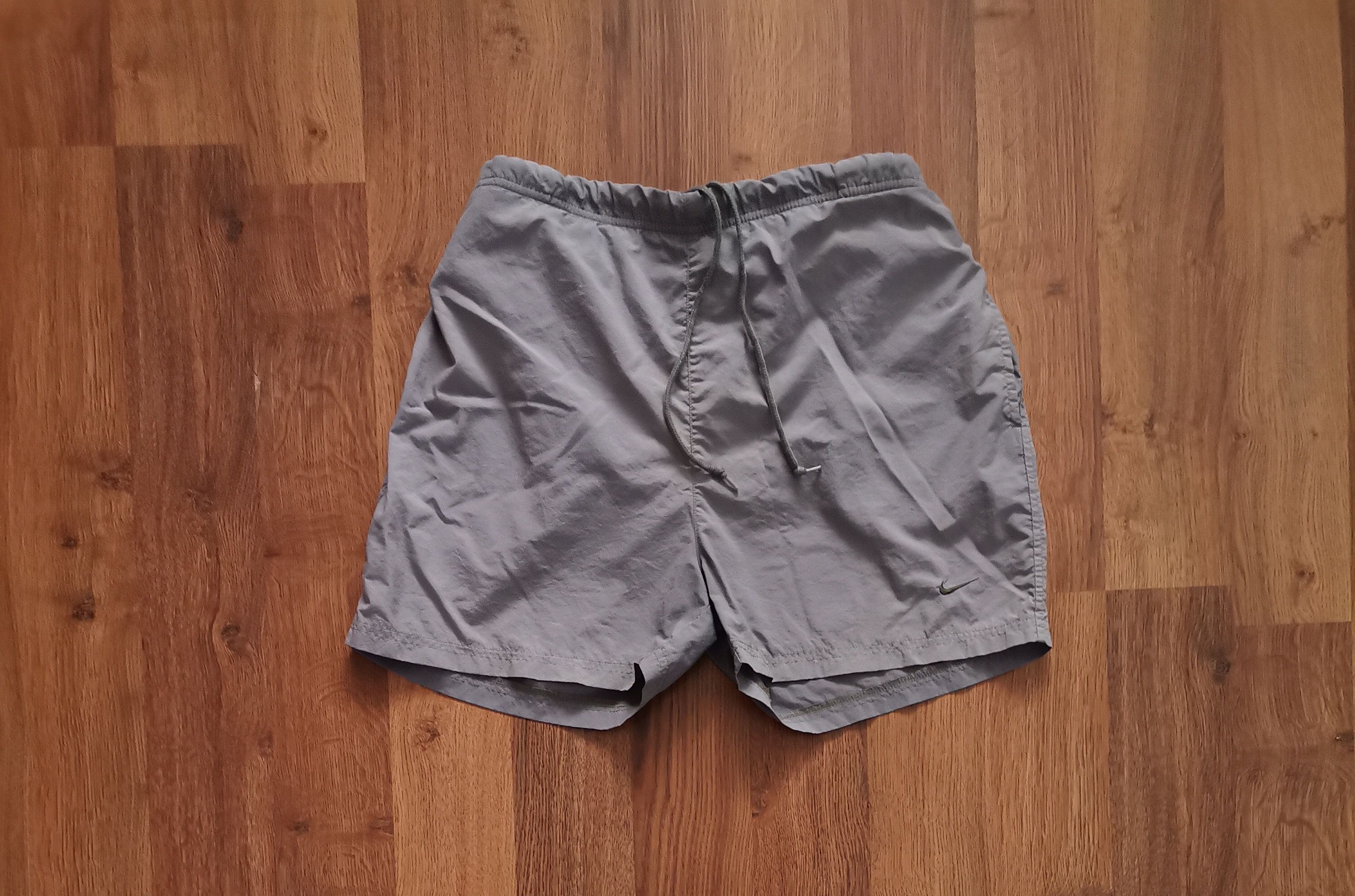 Nike Vintage Nike Shorts Size US 32 / EU 48 - 1 Thumbnail