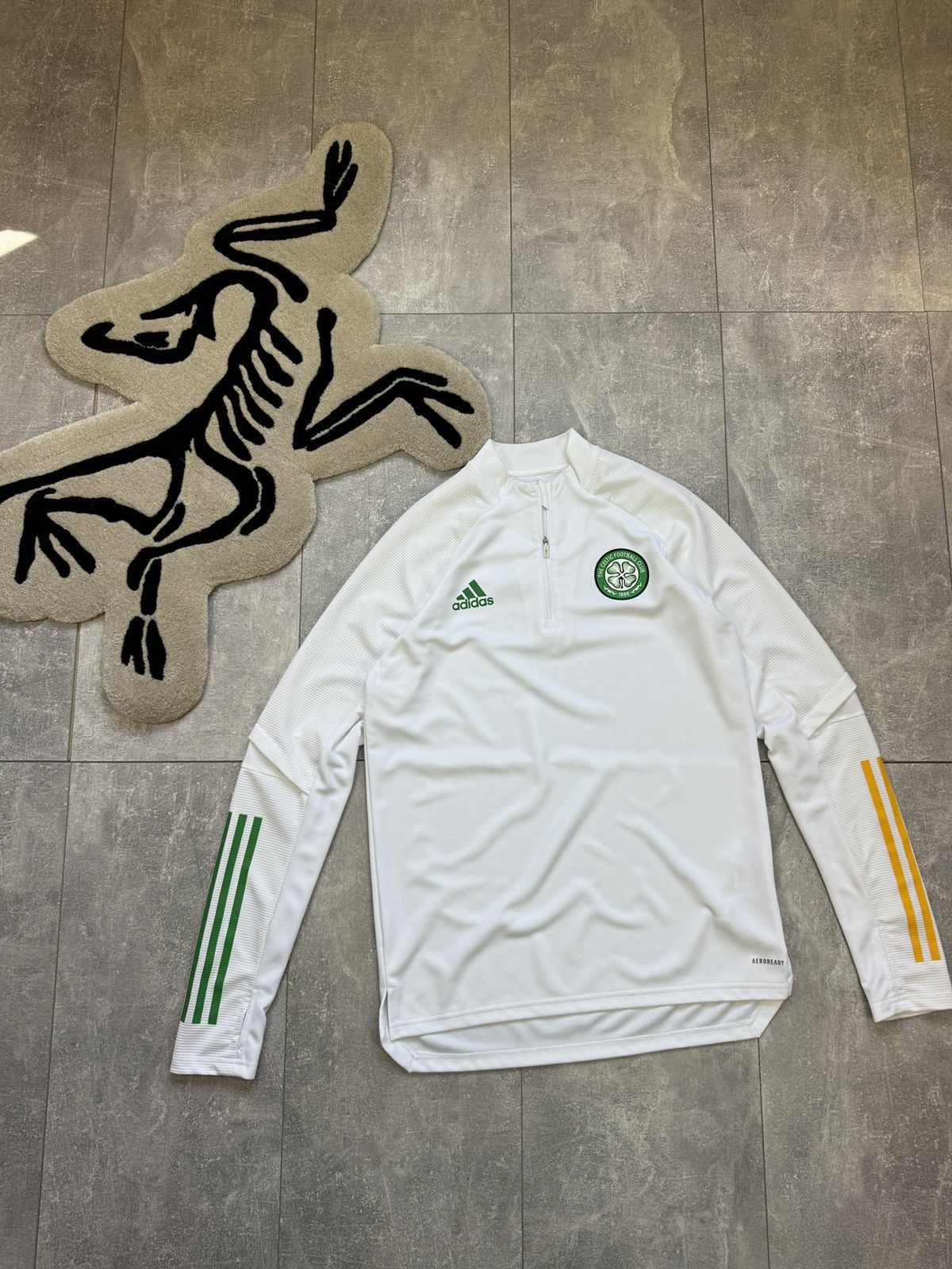 Adidas × Vintage Mens Vintage Adidas FC Celtic soccer jersey sweatshirt rare Size US M / EU 48-50 / 2 - 17 Thumbnail