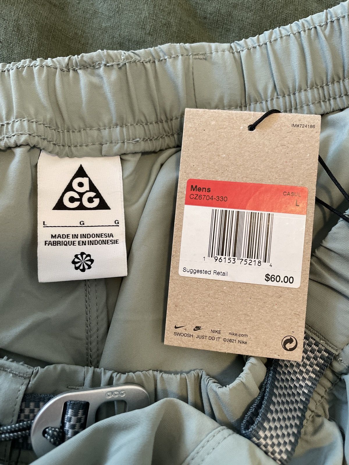 Nike ACG Nike ACG Trail Shorts Mica Green/Faded Spruce Size US 36 / EU 52 - 5 Thumbnail