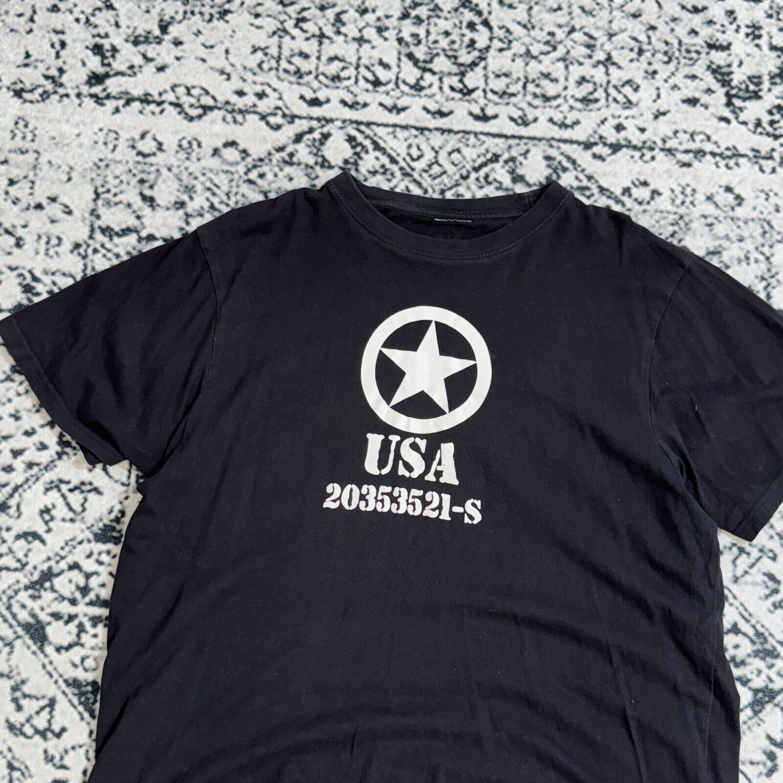 Vintage Vintage Unisex Black Cotton T-Shirt Size L Y2K 90s Army Logo Size US L / EU 52-54 / 3 - 5 Thumbnail