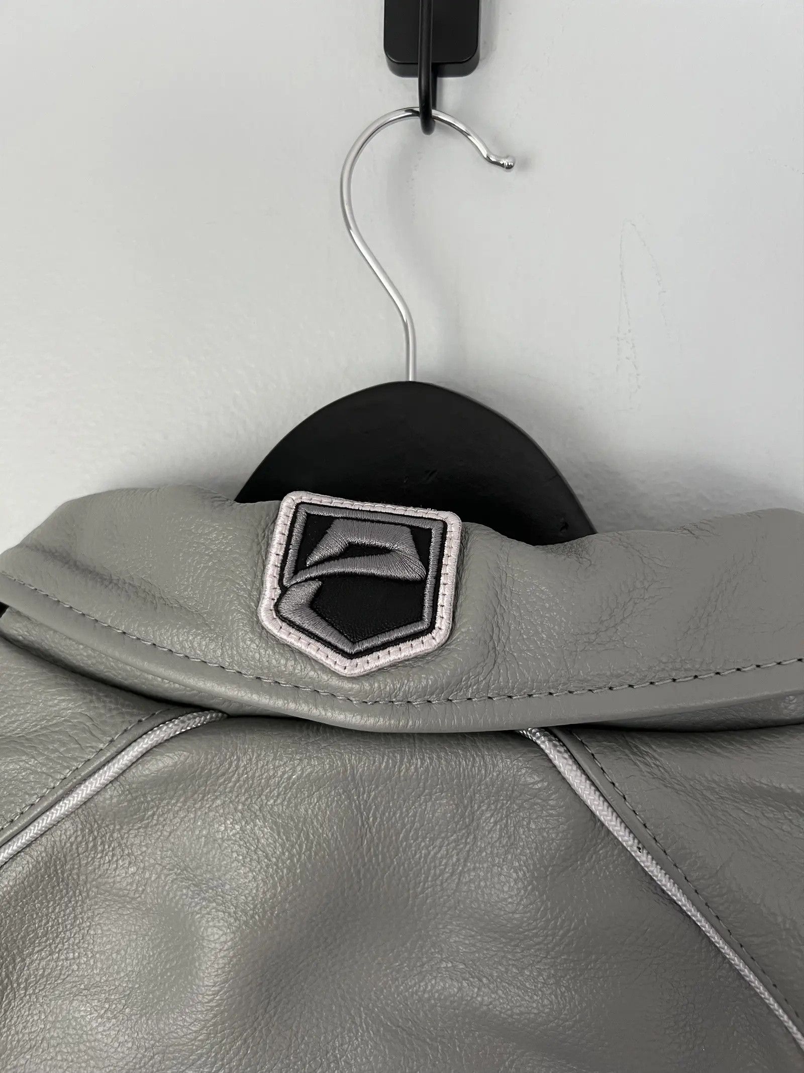 Avirex × Palace Leather jacket in grey Size US L / EU 52-54 / 3 - 9 Thumbnail