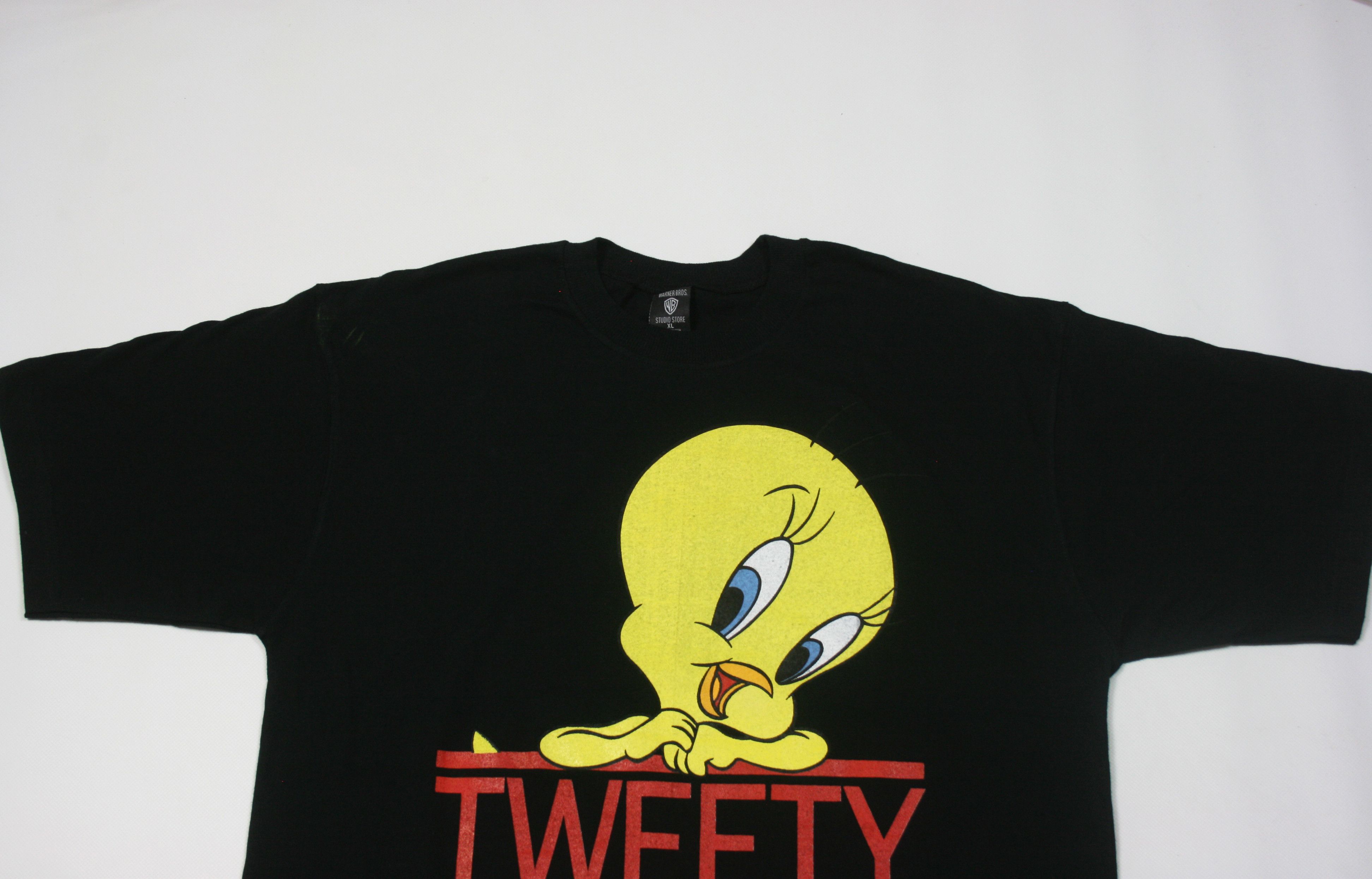 Warner Bros 1998 Tweety Big Logo T-Shirt Made in USA Vintage Size US XL / EU 56 / 4 - 3 Thumbnail