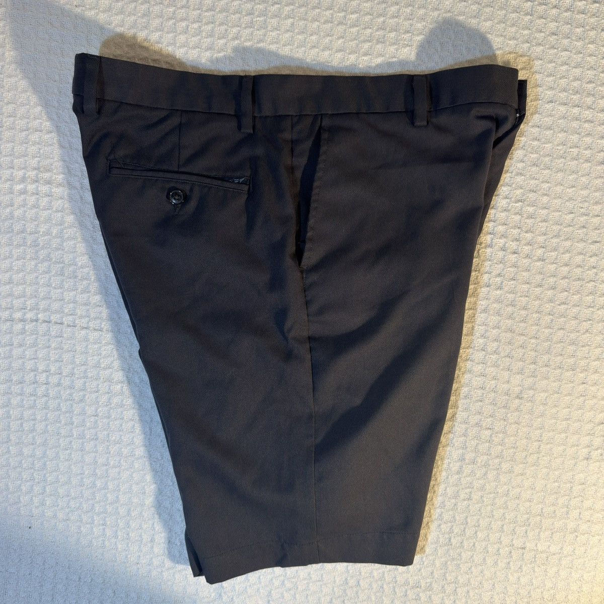 Greg Norman Greg Norman Tailored Black Dress Shorts Minimal Golf Luxe Size US 34 / EU 50 - 5 Thumbnail