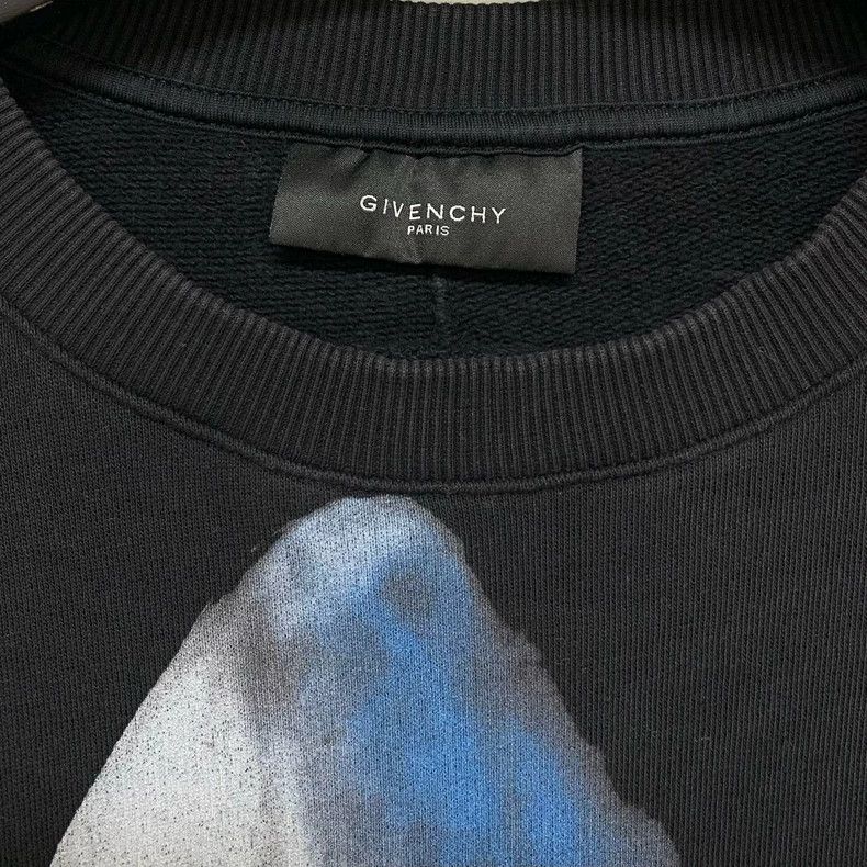 Givenchy Givenchy Shark Sweatshirt, S Size, Shoulders Size US S / EU 44-46 / 1 - 3 Thumbnail