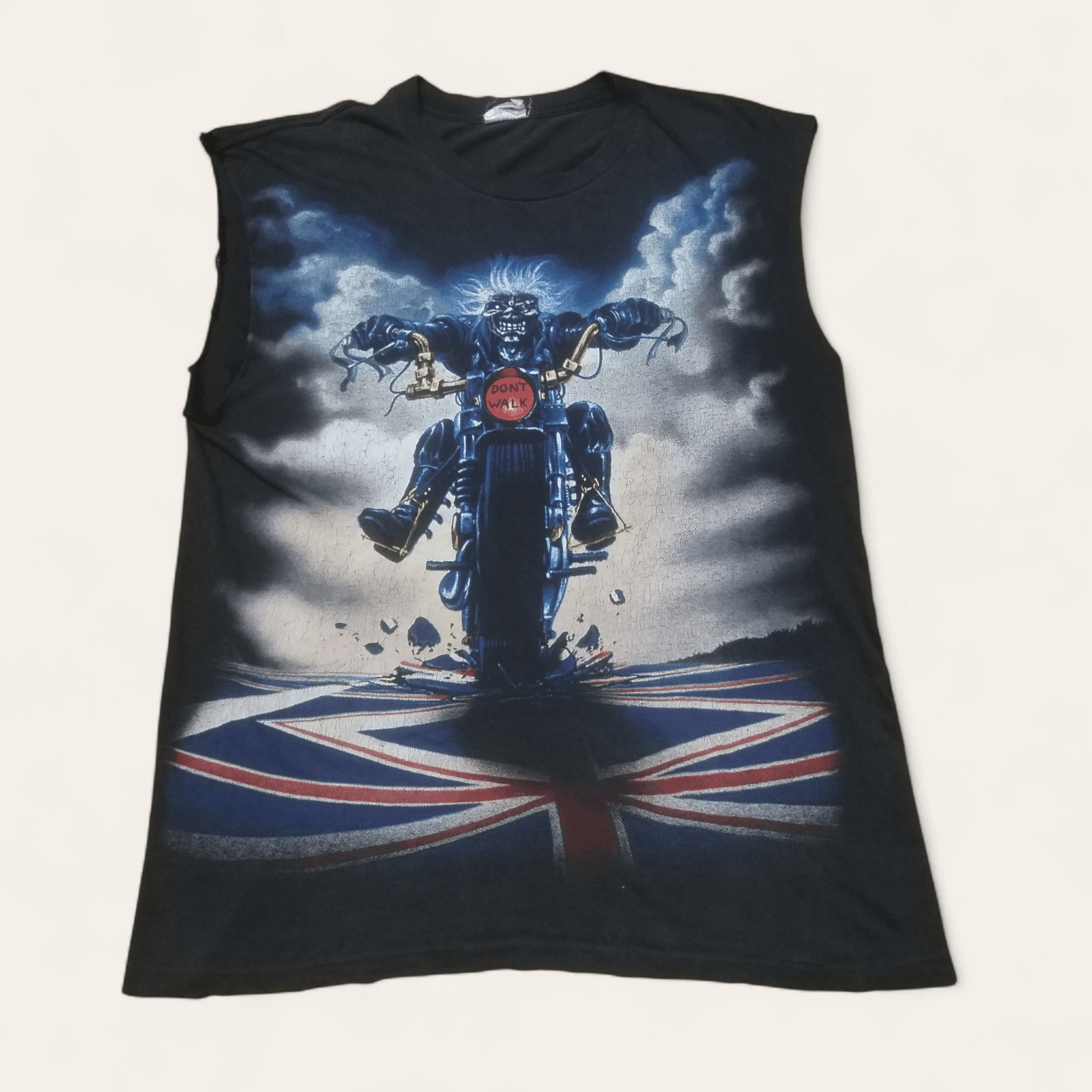 Iron Maiden vintage iron maiden dont walk over print Size US XL / EU 56 / 4 - 5 Thumbnail