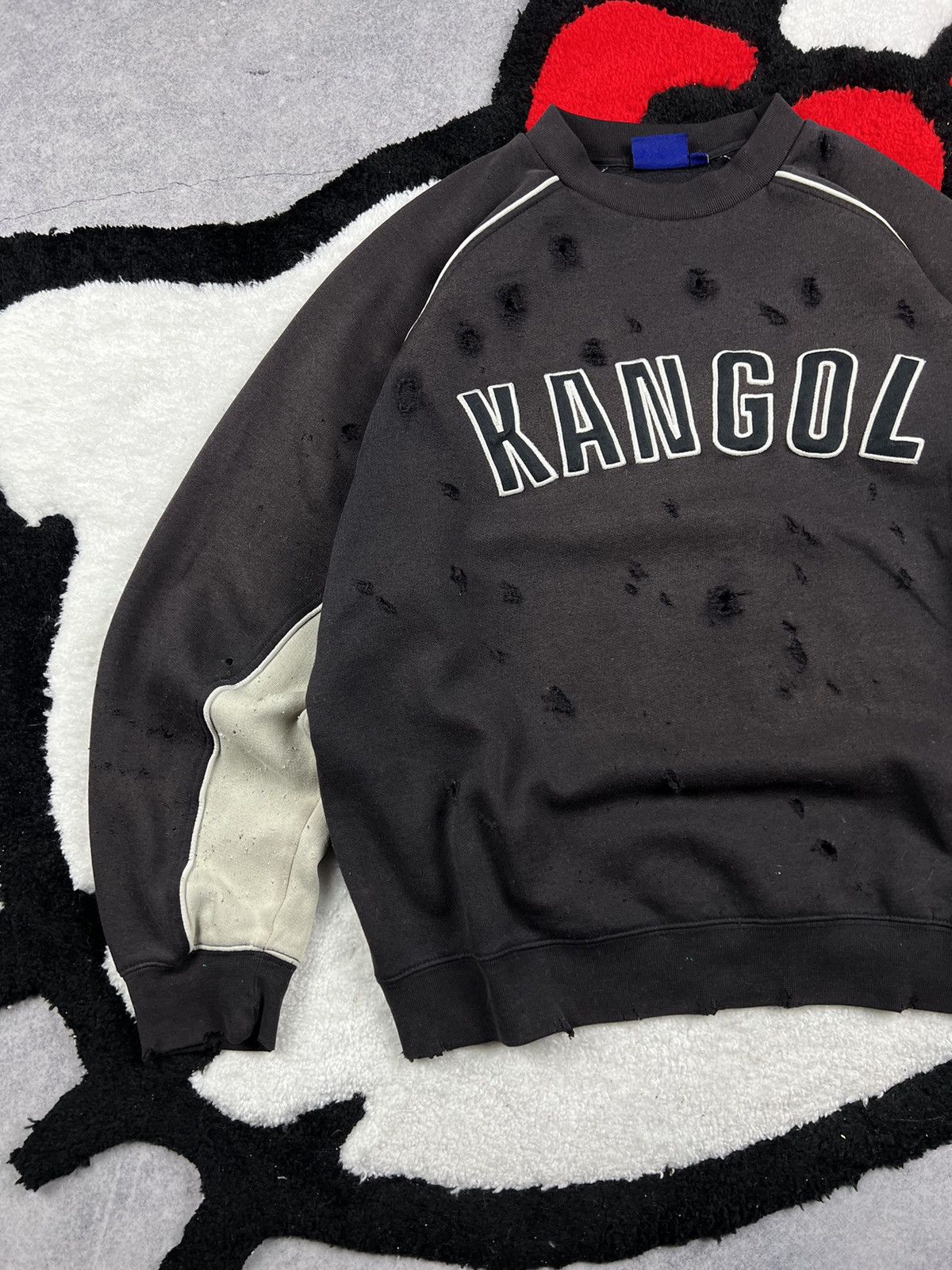 Vintage Vintage Kangol 90s Faded Trashed Distressed Y2K Sweatshirt Size US M / EU 48-50 / 2 - 2 Thumbnail