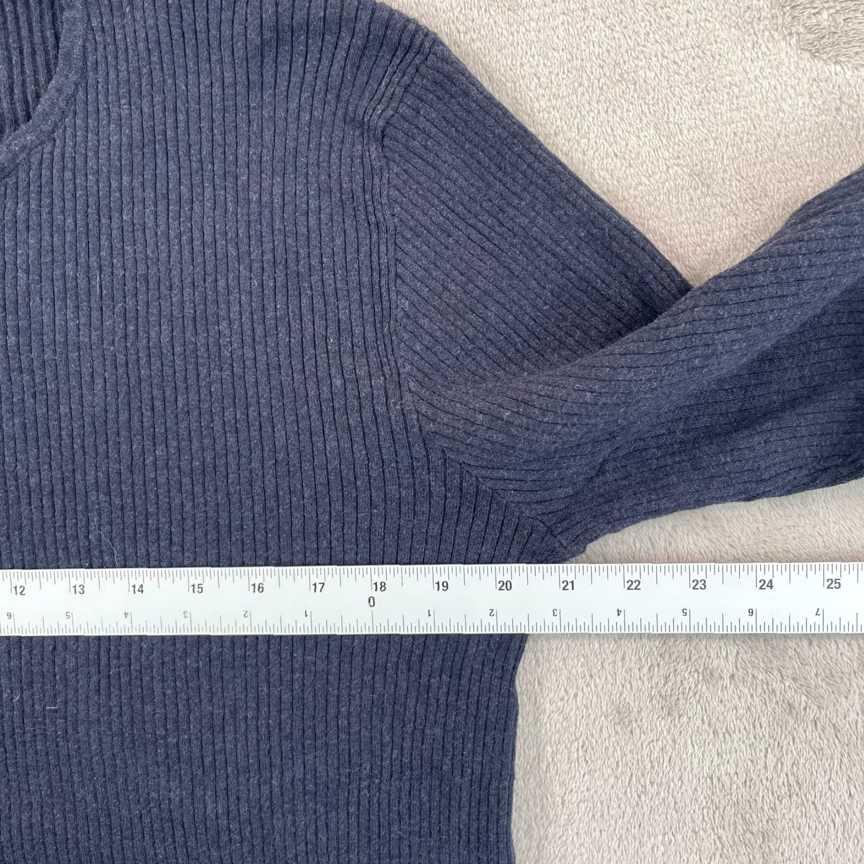 John Varvatos John Varvatos Henley Sweater Men L Navy Camel Hair Blend Ribbed USA Size L Blue Solid Vintage No Size US L / EU 52-54 / 3 - 5 Thumbnail