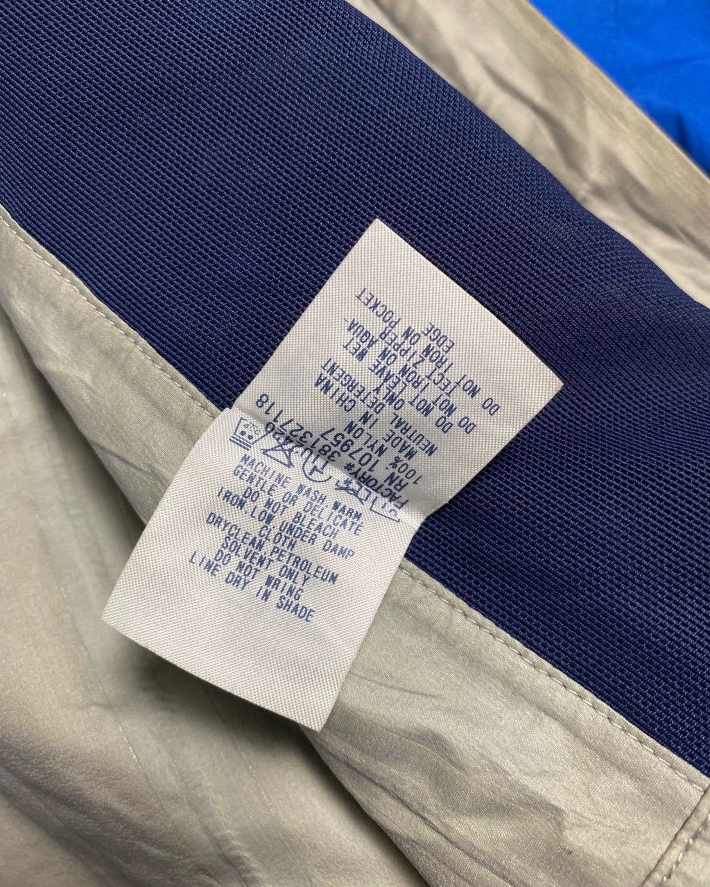 Montbell Montbell Stream Parka Goretex Jacket Size US M / EU 48-50 / 2 - 12 Thumbnail