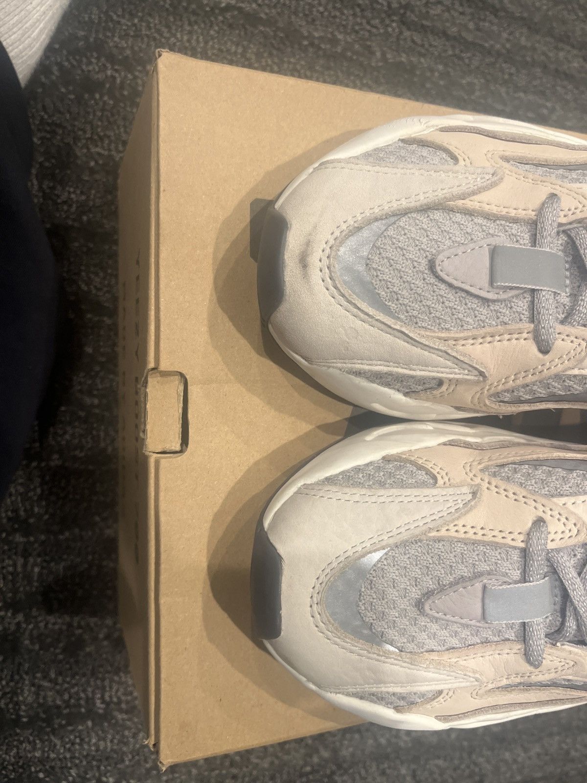 Adidas × Yeezy Yeezy Boost 700 V2 Size US 8.5 / EU 41-42 - 8 Thumbnail