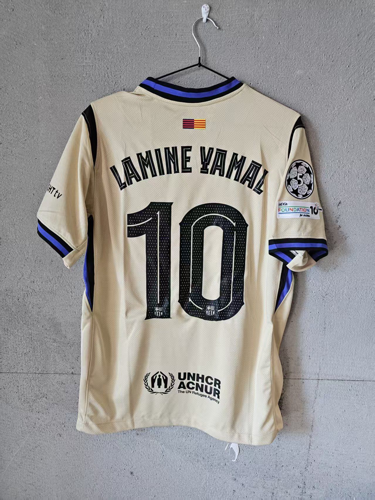 Other 2025 26 Barcelona 10 Lamine Yamal Jersey Away Size US L / EU 52-54 / 3 - 1 Thumbnail