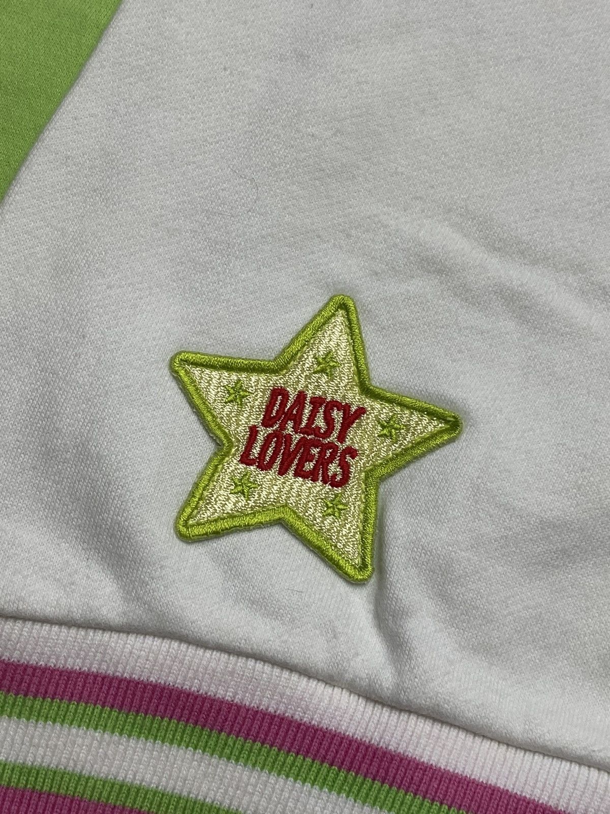 Angel Blue 2000s Daisy Lovers - Daisy Jeans Crewneck Size US M / EU 48-50 / 2 - 9 Thumbnail