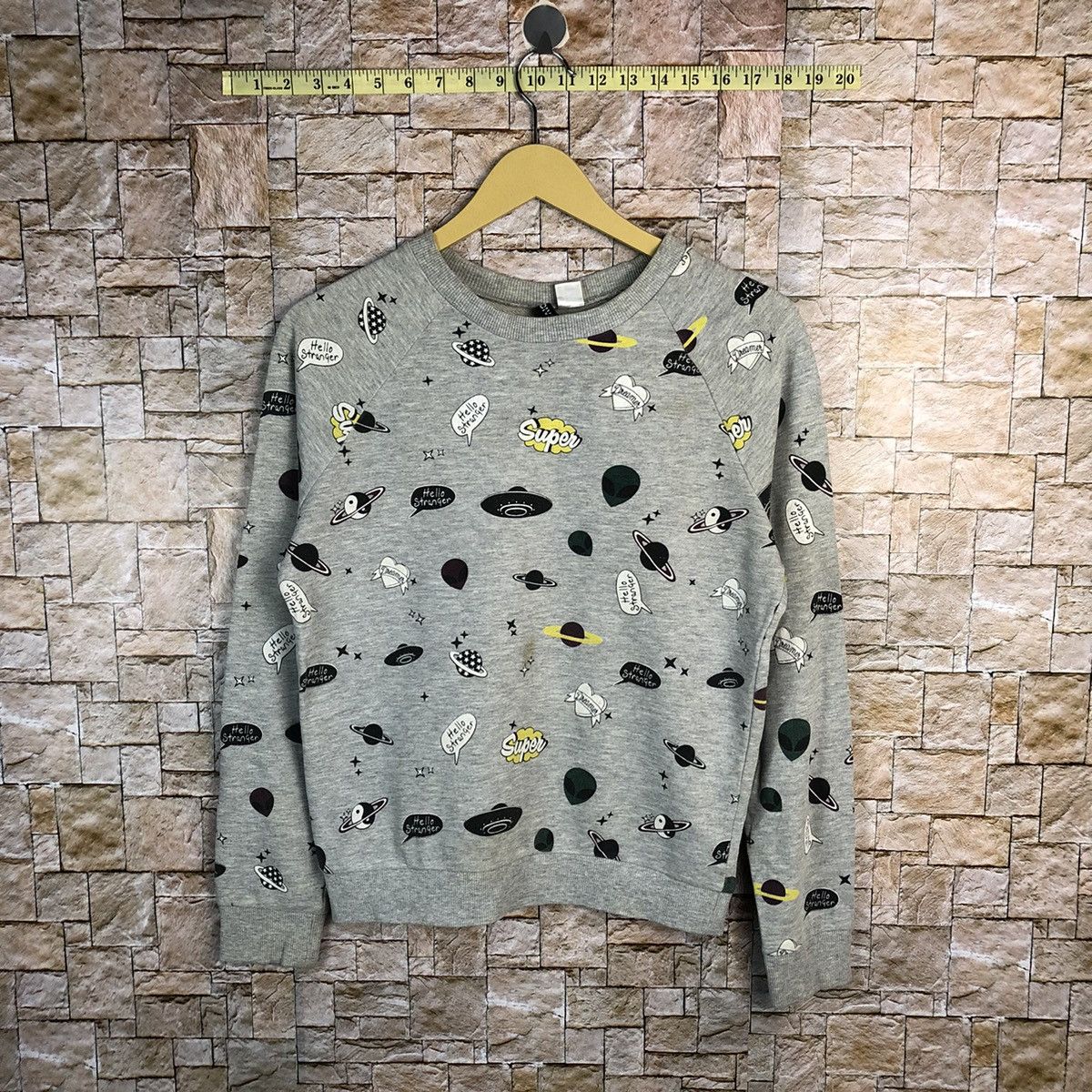 Japanese Brand × Vintage hello stranger H&M Divided Grey Sweatshirt #A401 Size M / US 6-8 / IT 42-44 - 1 Thumbnail