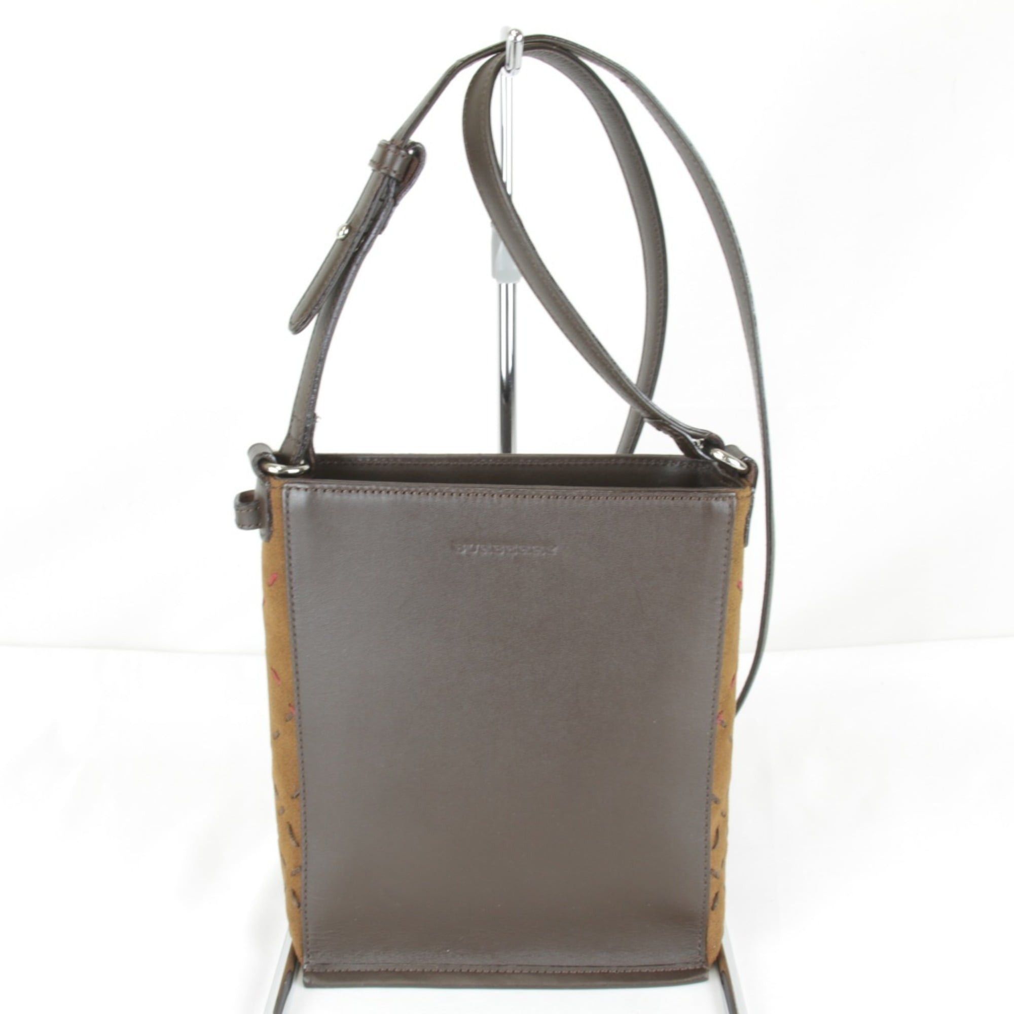 Burberry BURBERRY LONDON Stitch Shoulder Bag, Leather/Suede, 270g, Women's, Brown Size ONE SIZE - 1 Thumbnail