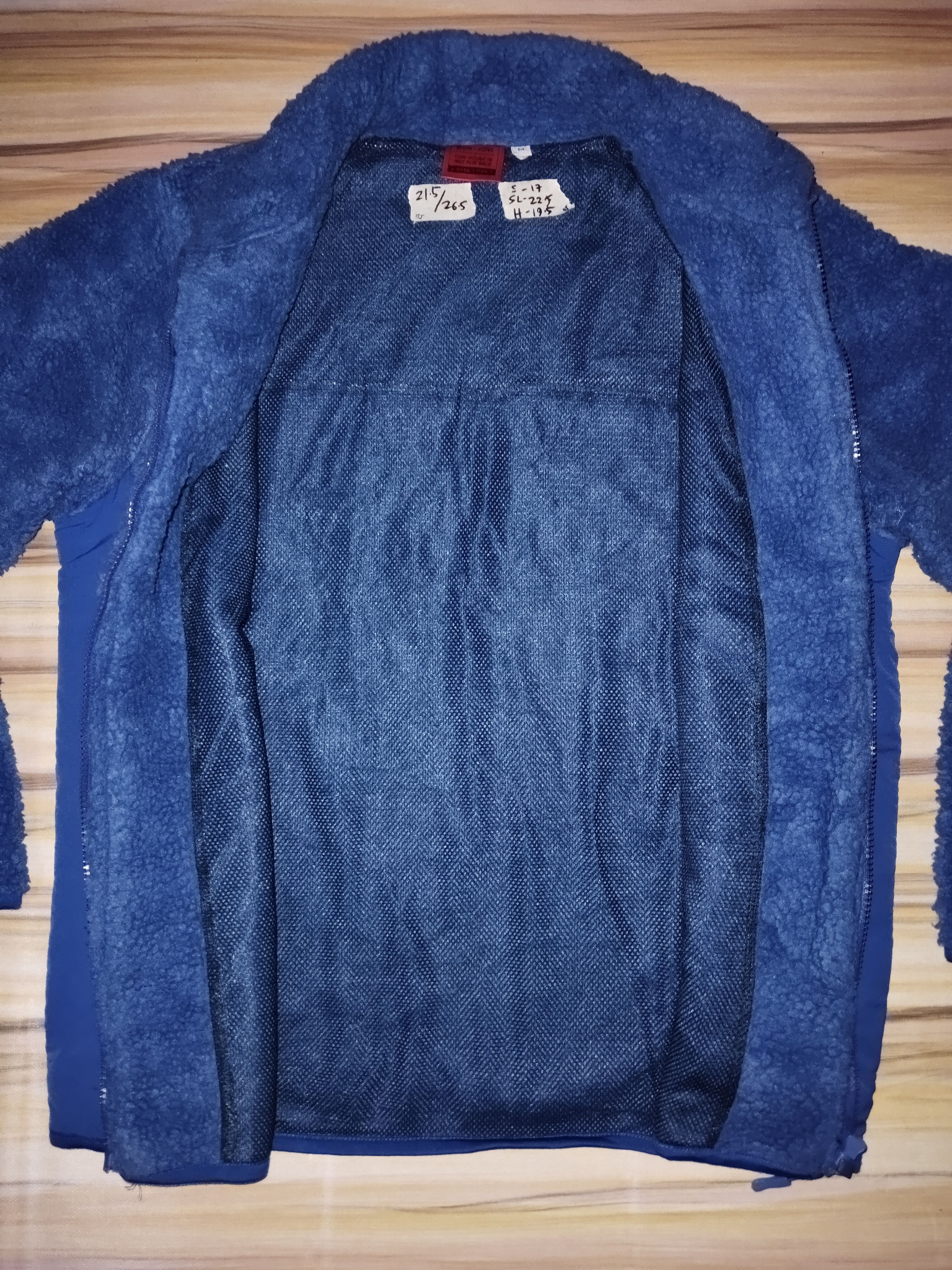Band Tees × Bon Jovi BON JOVI 2018 Tour THIS HOUSE IS NOT FOR SALE Fleece Jacket Size US M / EU 48-50 / 2 - 3 Thumbnail