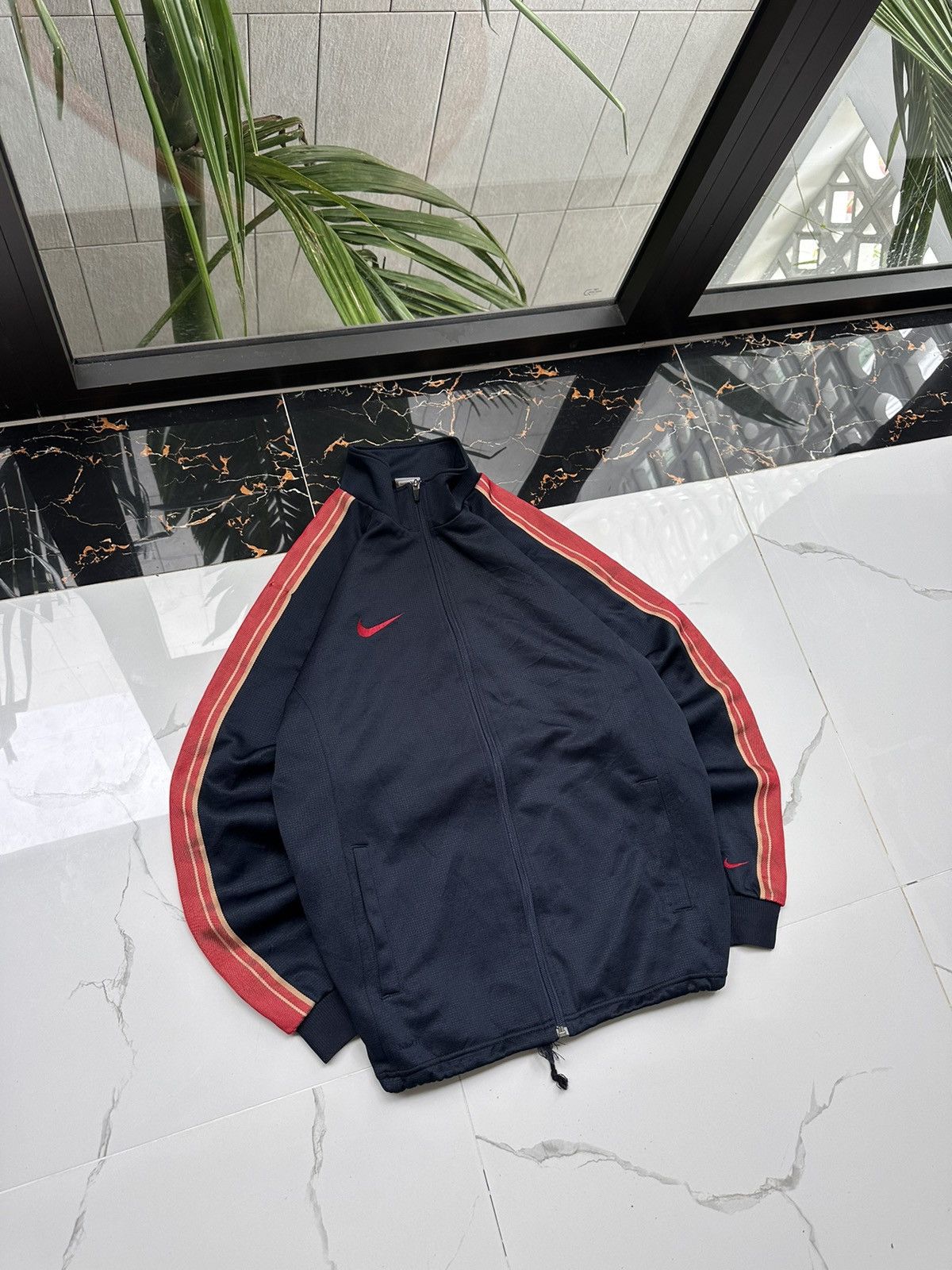 Nike × Vintage NIKE VINTAGE DOUBLE SWOOSH STREETWEAR ZIP SWEATSHIRT Size US XL / EU 56 / 4 - 1 Thumbnail