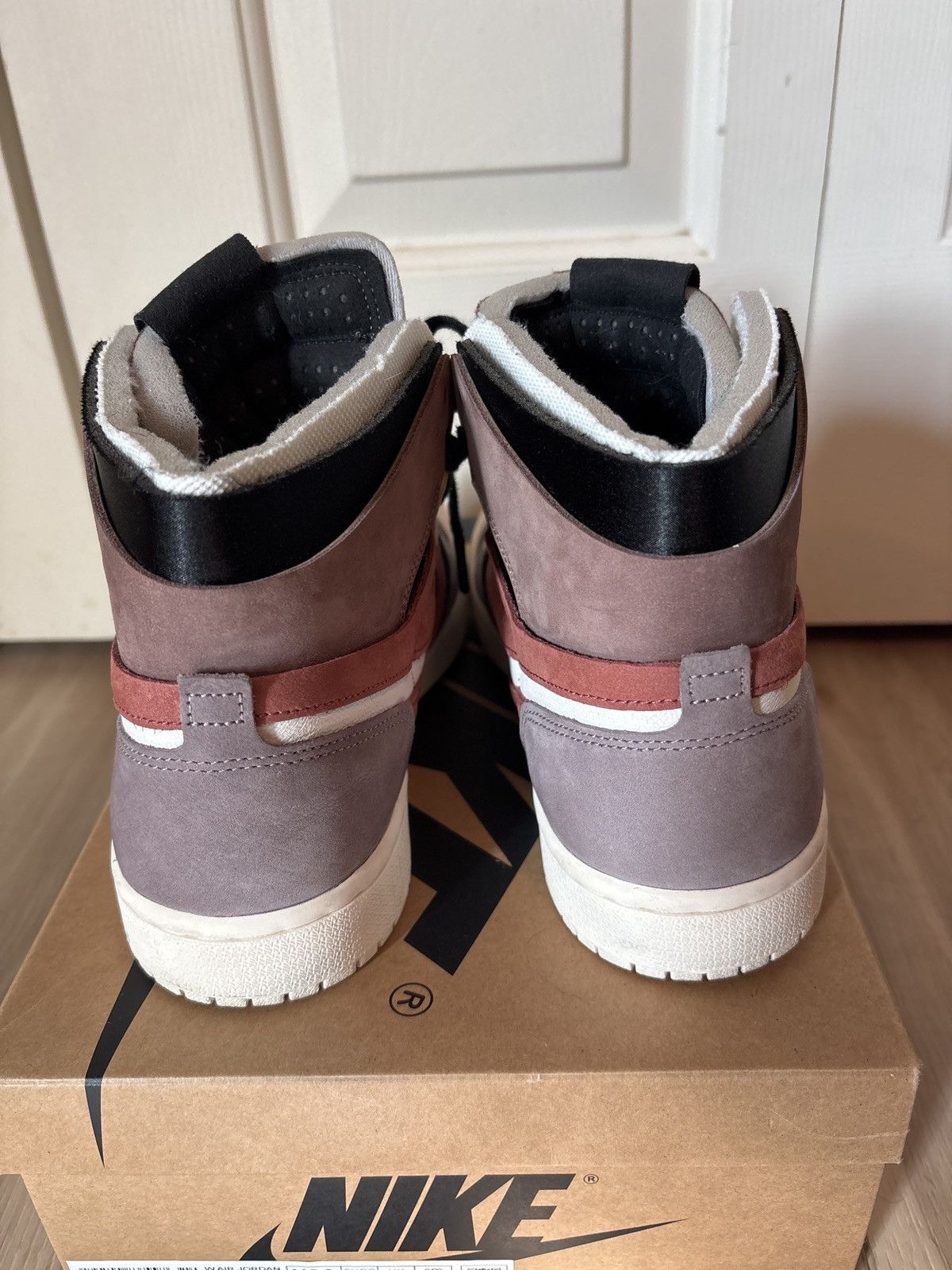 Jordan Brand × Nike Jordan 1 High Zoom Air CMFT Size US 8 / IT 38 - 4 Thumbnail