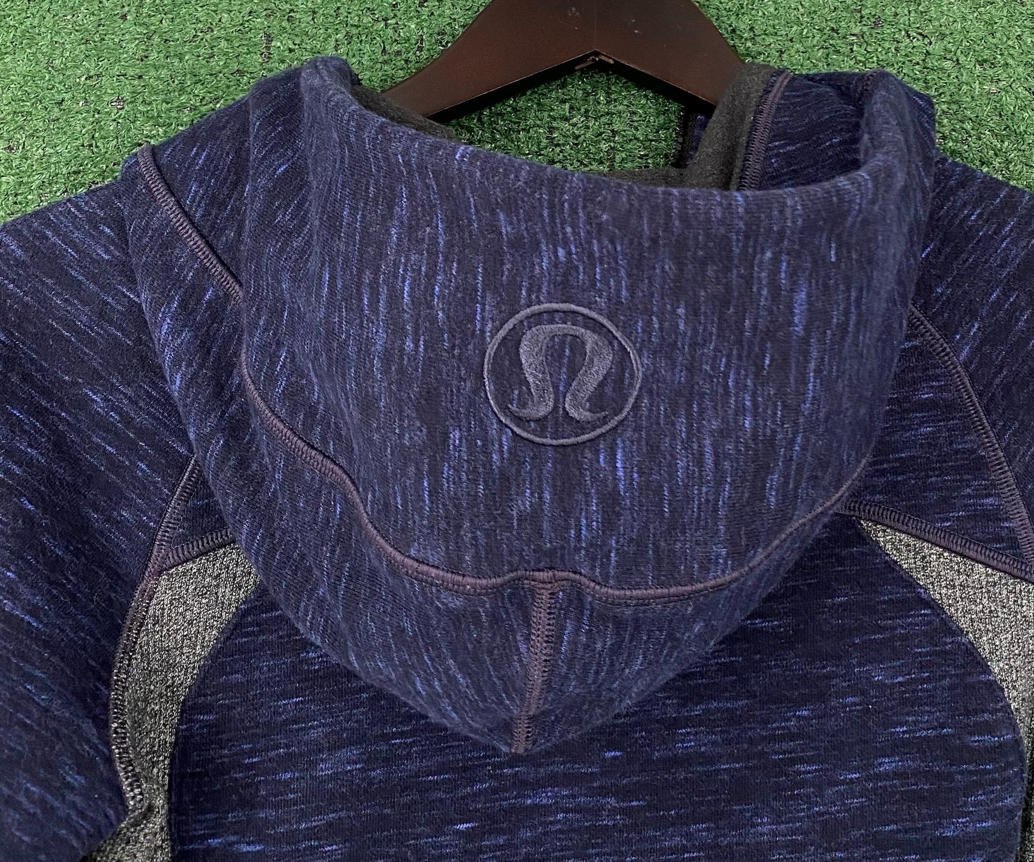 Lululemon Lululemon Scuba 2 Tone Jacket Women’s 4 Size S / US 4 / IT 40 - 8 Thumbnail