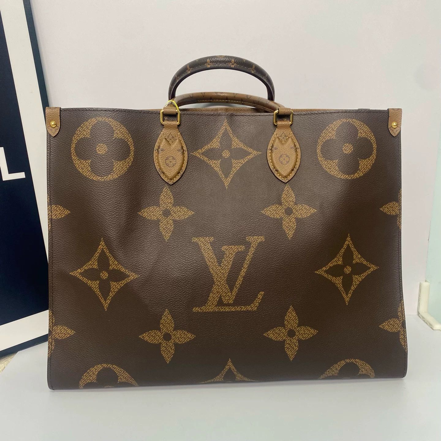 Louis Vuitton Pre-loved Bag Very good condition Size ONE SIZE - 1 Thumbnail