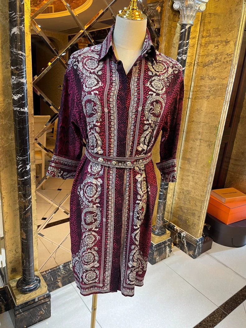 Versace Versace Silk baroque pattern dress Size M / US 6-8 / IT 42-44 - 2 Thumbnail