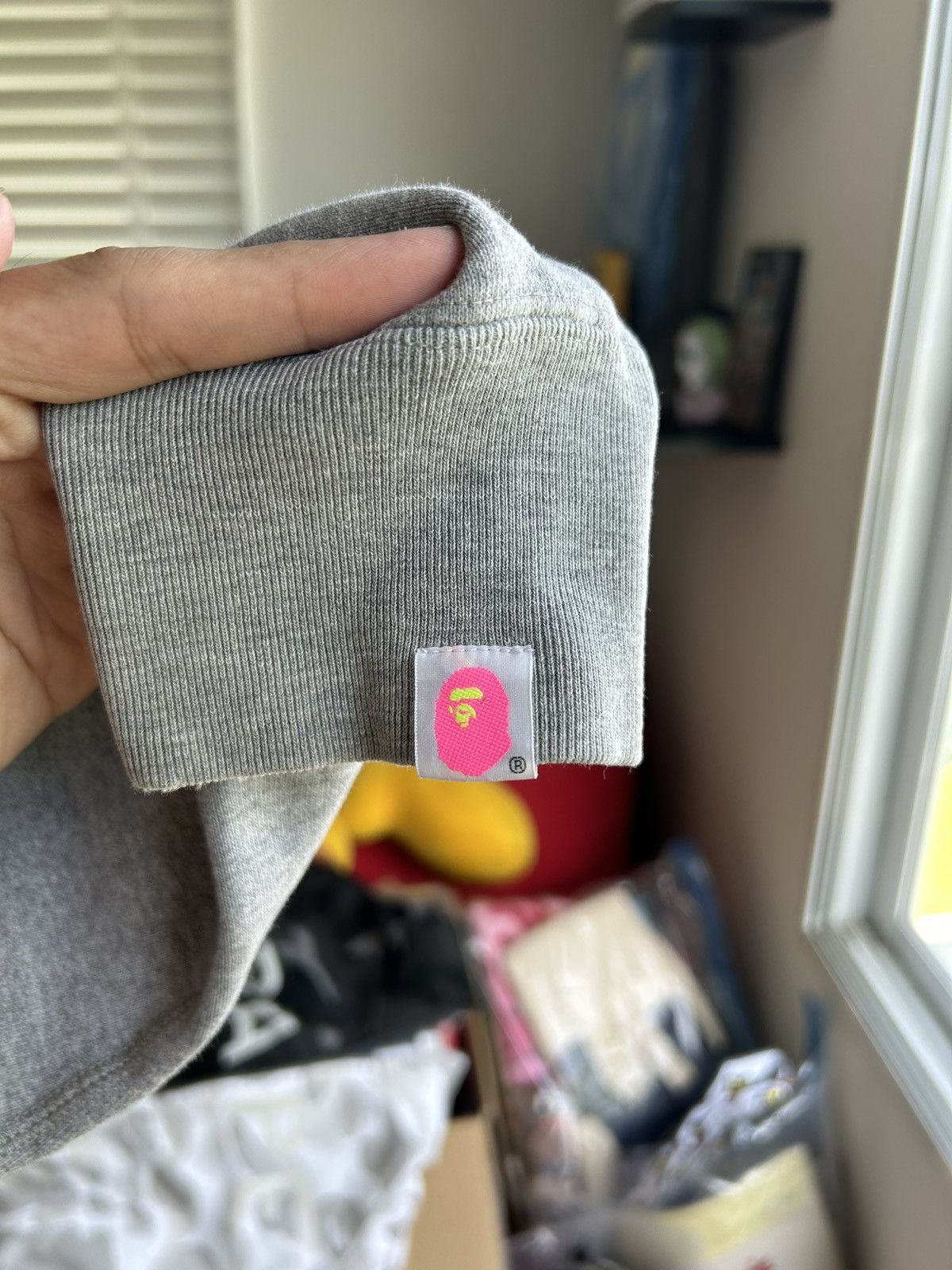 Bape × Kaws BAPE KAWS SMOKE CLOUD PLANE HOODIE Size US S / EU 44-46 / 1 - 3 Thumbnail
