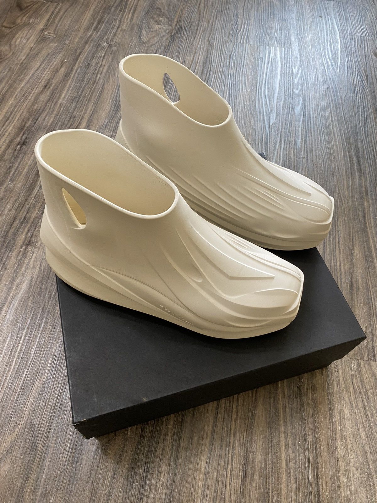 image of 1017 Alyx 9Sm x Alyx Mono Boot in Off White, Men's (Size 11)