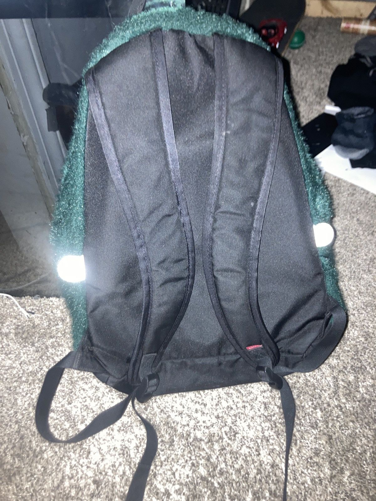 Supreme × The North Face Supreme fur green backpack Size 40 - 2 Thumbnail