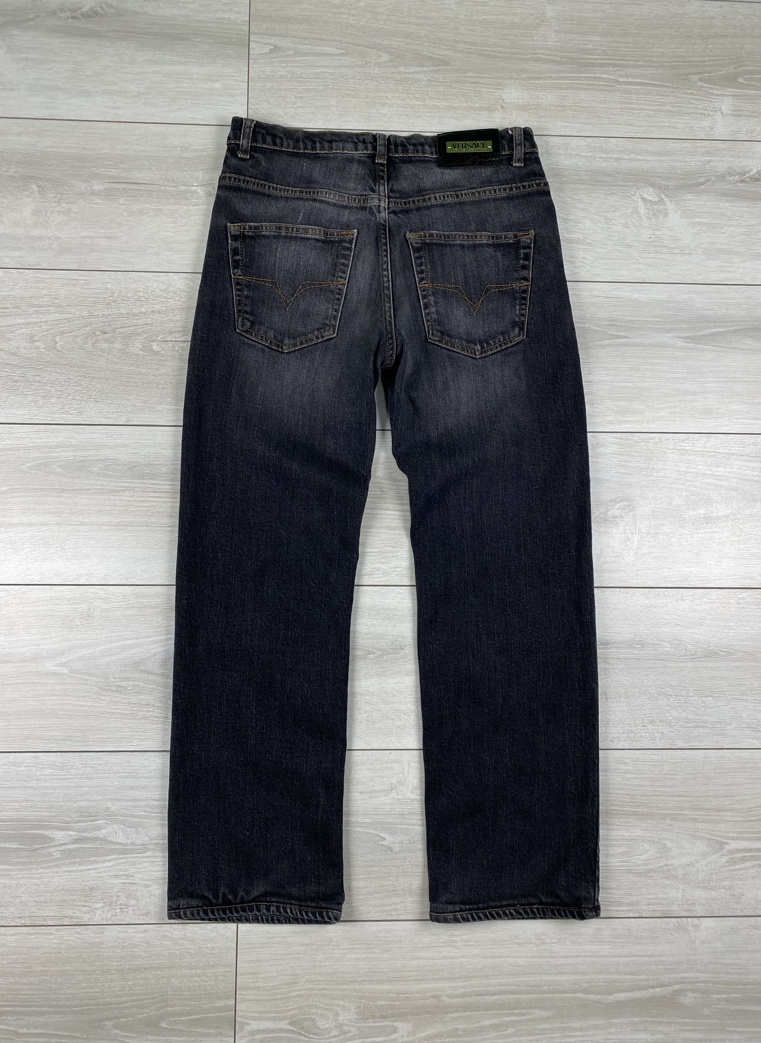 Versace Vintage Versace Jeans Couture Faded Gray Denim Jeans Size 33 Size US 33 - 7 Thumbnail