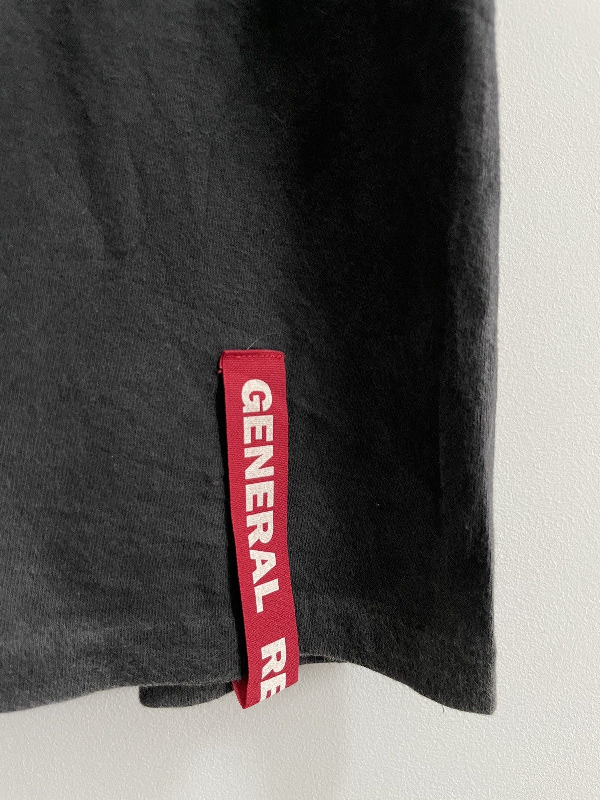 General Research × Japanese Brand × Vintage Vintage 1996 General Research T-Shirt Size US L / EU 52-54 / 3 - 4 Thumbnail