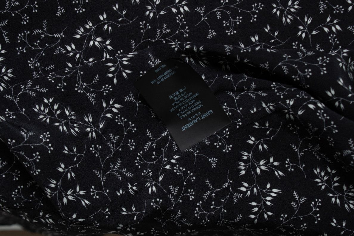 Saint Laurent Paris Saint Laurent, Black silk shirt with floral print 2018 Size US M / EU 48-50 / 2 - 6 Thumbnail
