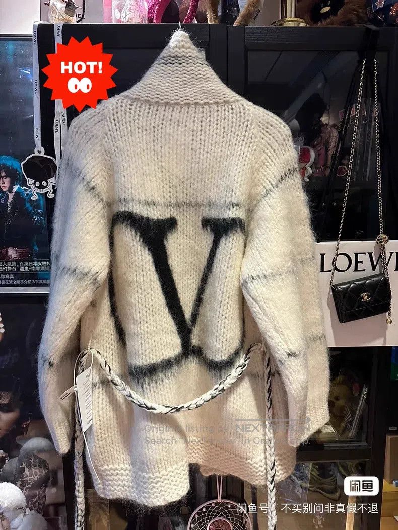 Valentino Valentino Men's milky mohair sweater cardigan Size US M / EU 48-50 / 2 - 2 Thumbnail