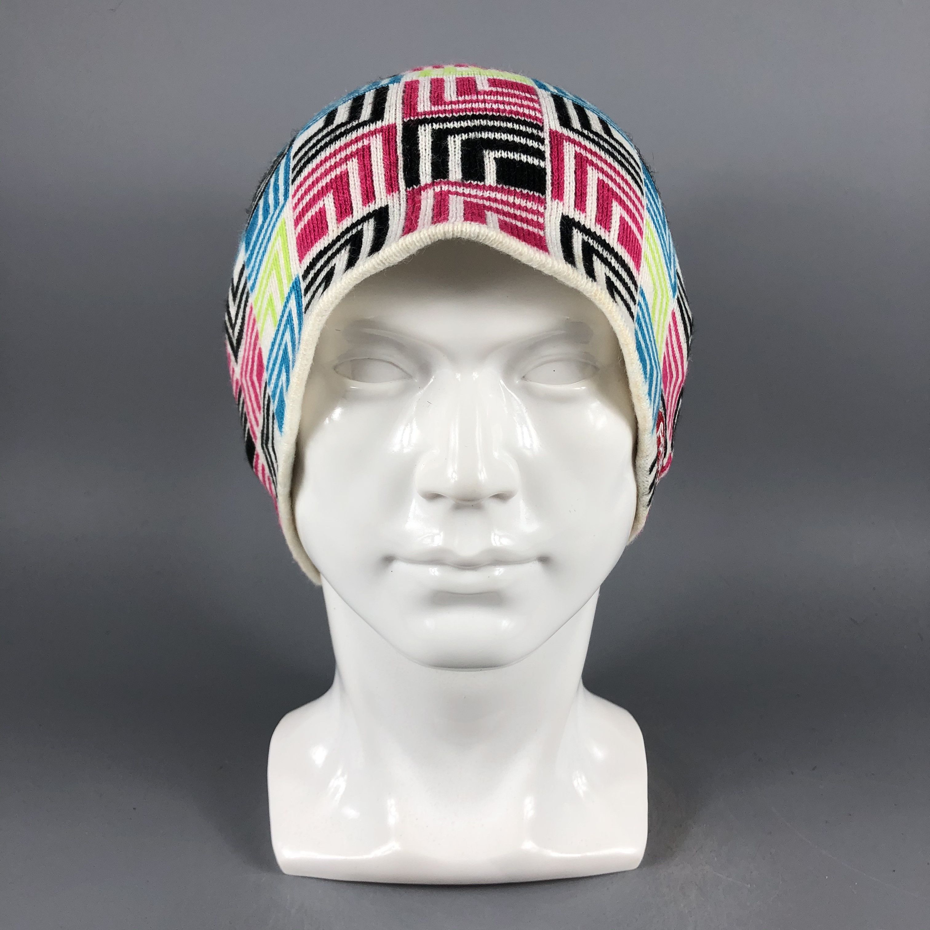 image of Vintage Fablice Multicolor Beanie Snow Hat Snow Cap -D1064, Men's