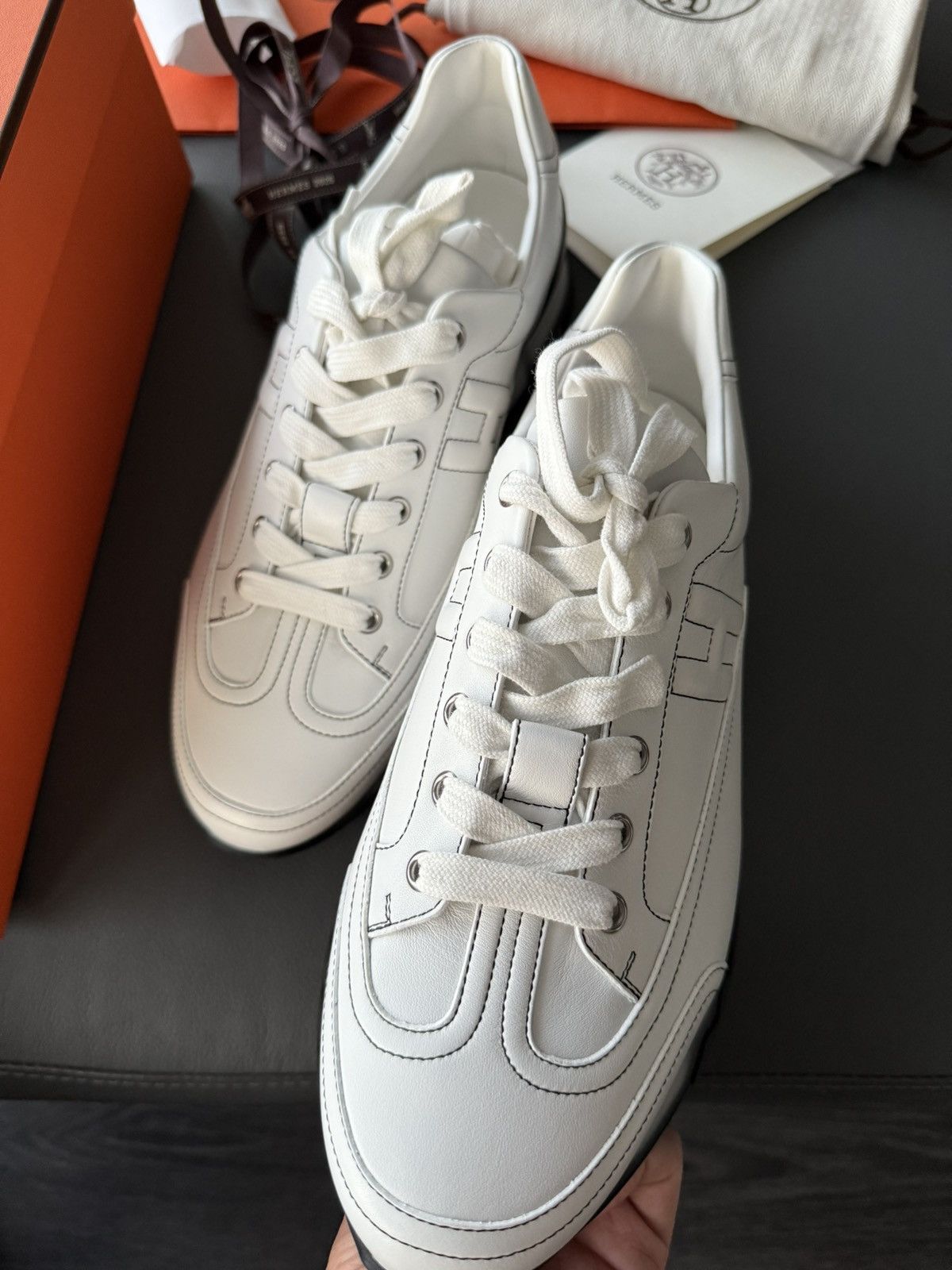 Hermes Brand New Hermes H Logo Leather Sneaker Full Set Size US 10.5 / EU 43-44 - 15 Thumbnail