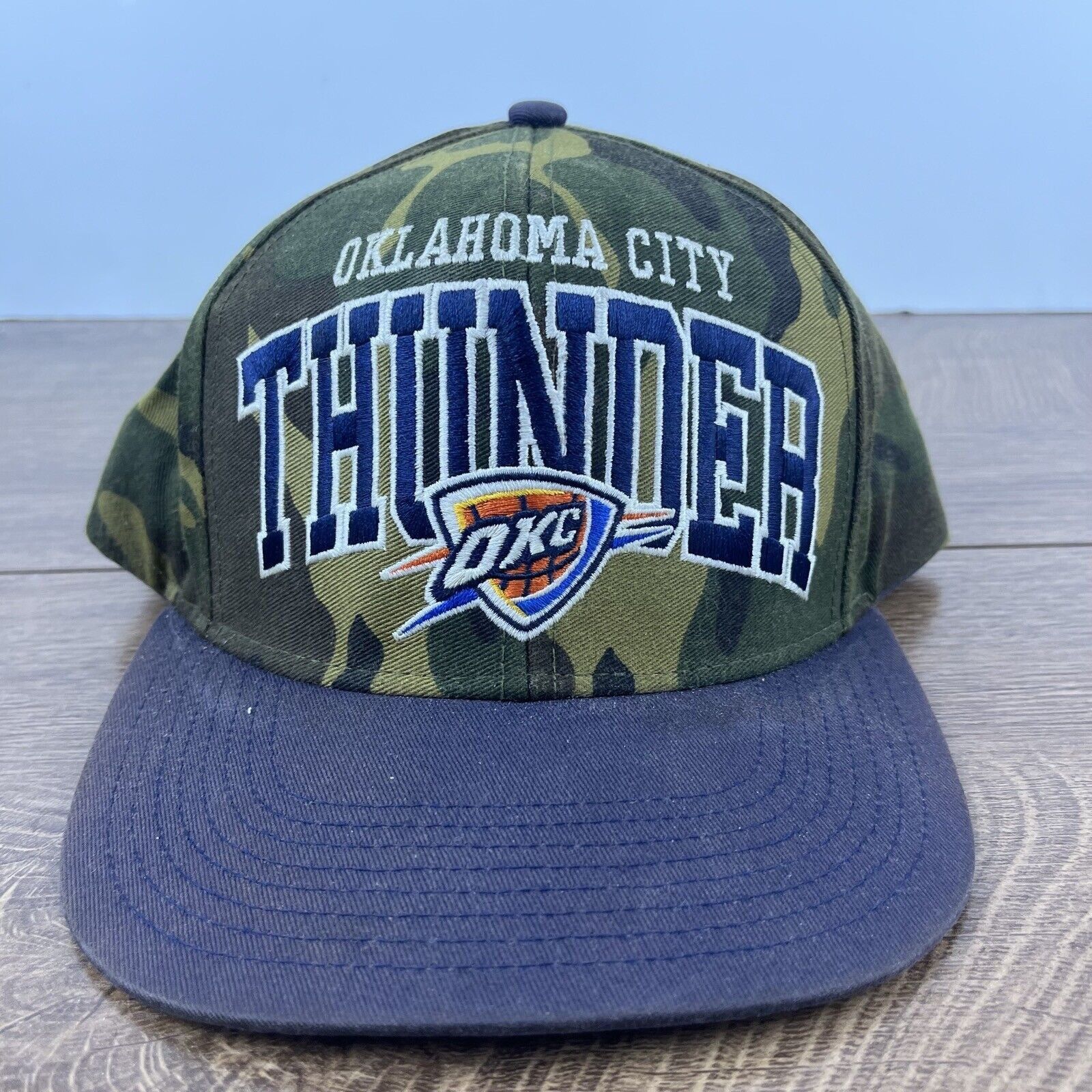 Adidas Oklahoma City Thunder Snapback Hat Camo Green Hat Adjustable Size ONE SIZE - 1 Thumbnail