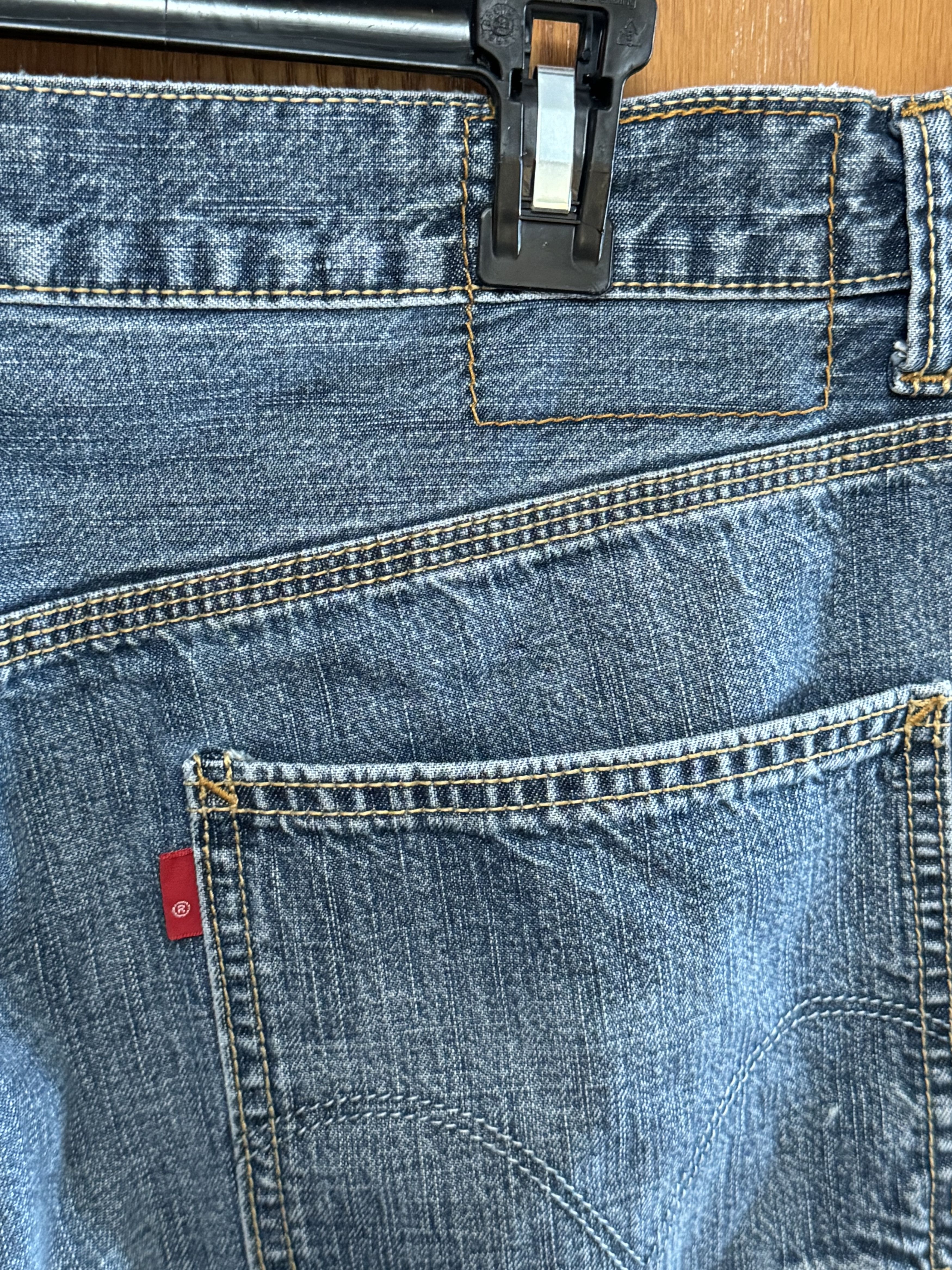 Levi's × Vintage Levi’s Jean Shorts Blank Tab sz 36 1/10 Size US 36 / EU 52 - 3 Thumbnail