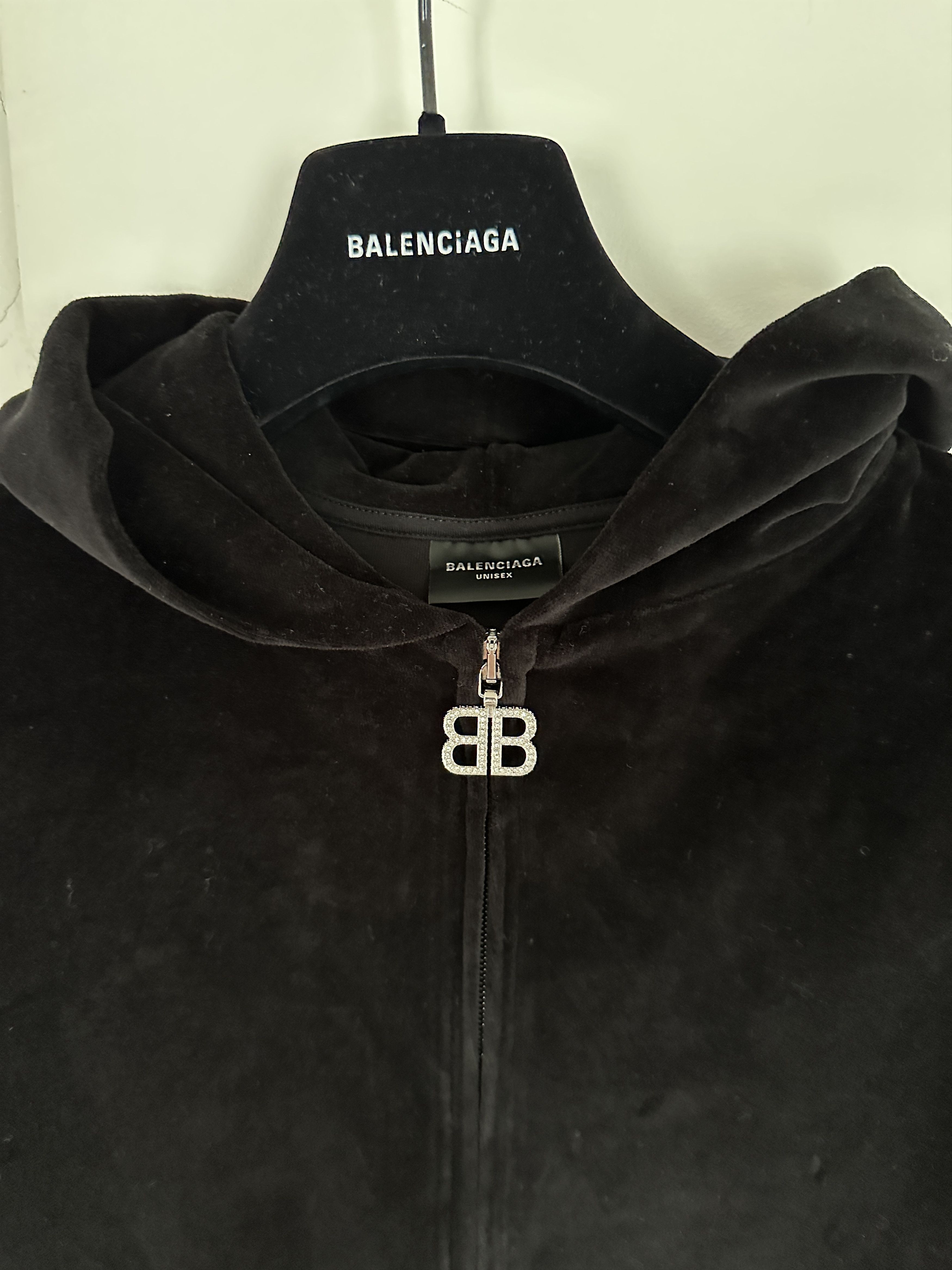 Balenciaga Balenciaga Crystal-Embellished Hooded Velour Sweatshirt Size US M / EU 48-50 / 2 - 5 Thumbnail